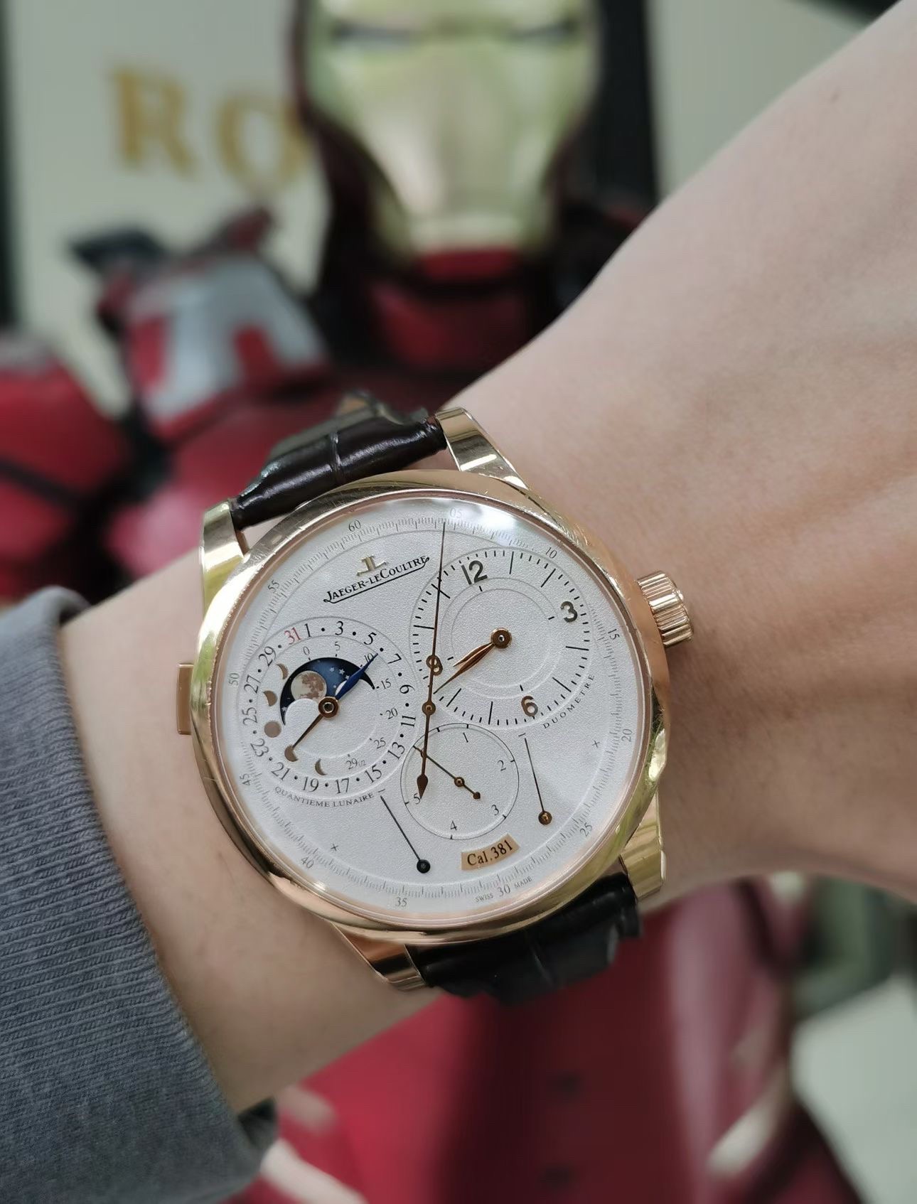Jaeger-LeCoultre 6042521 detail 2