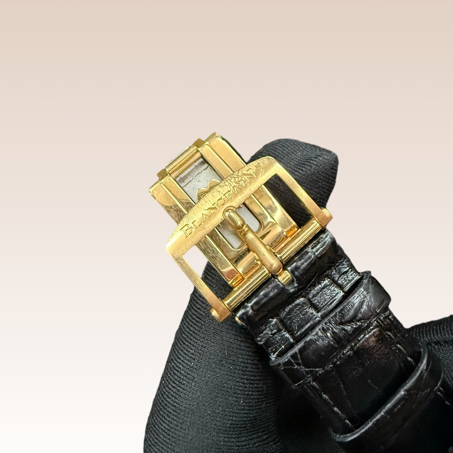 Blancpain 2841-36B30-64B detail 2