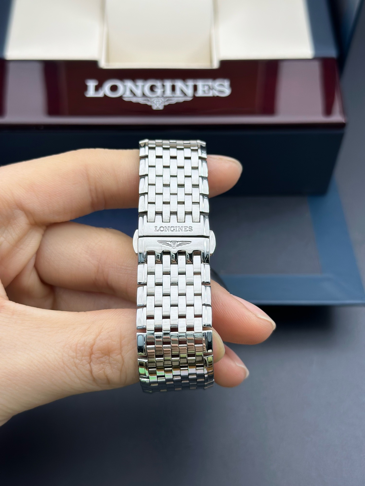 Longines L4.908.4.51.6 detail 3