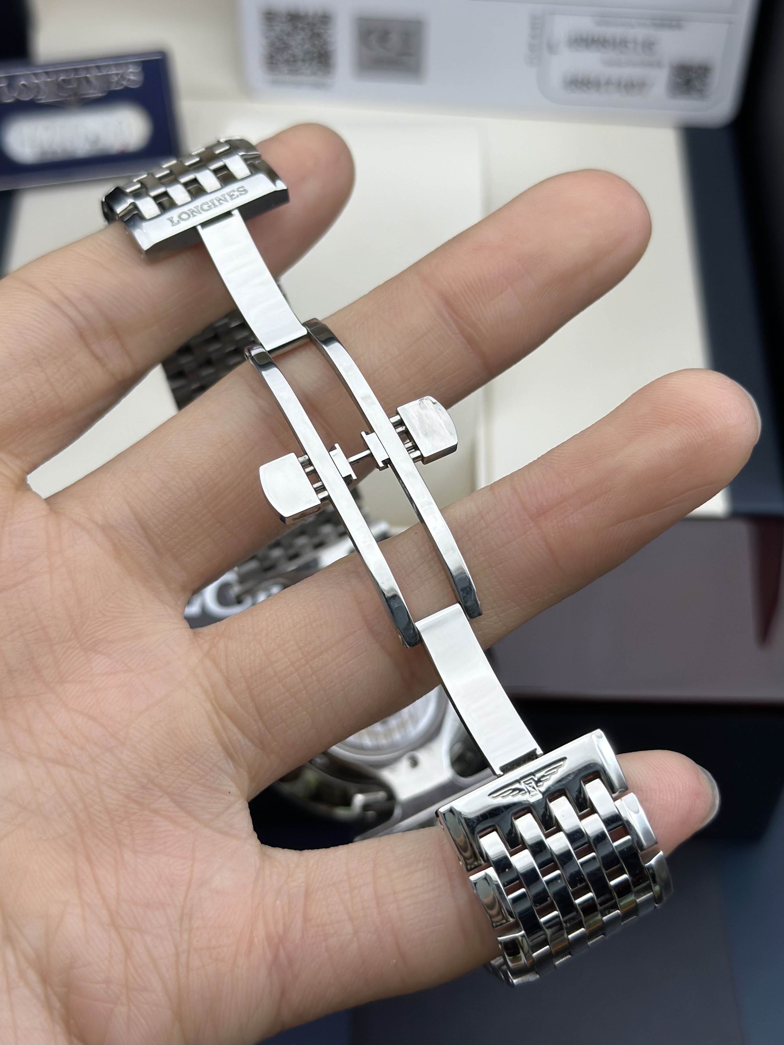 Longines L4.908.4.51.6 detail 4
