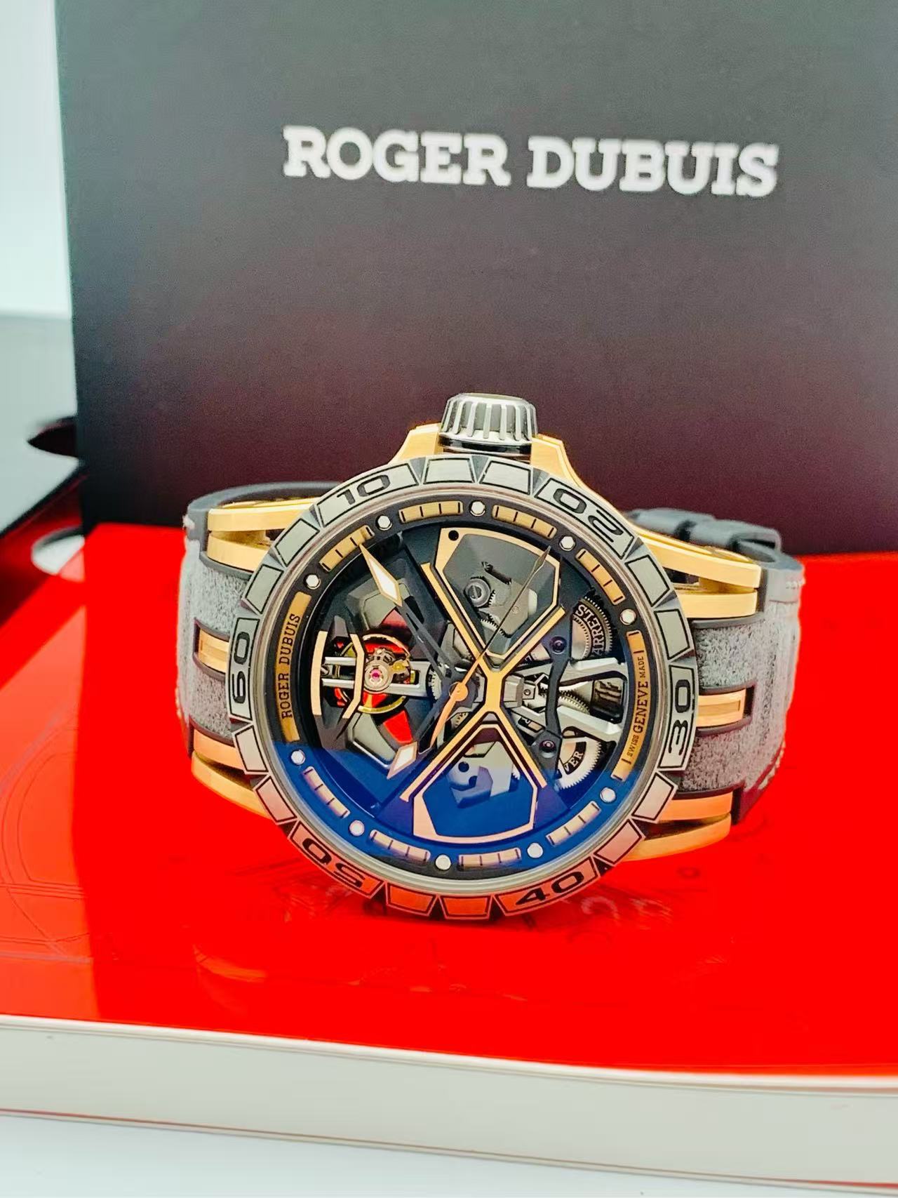 Roger Dubuis DBEX0750 detail 5