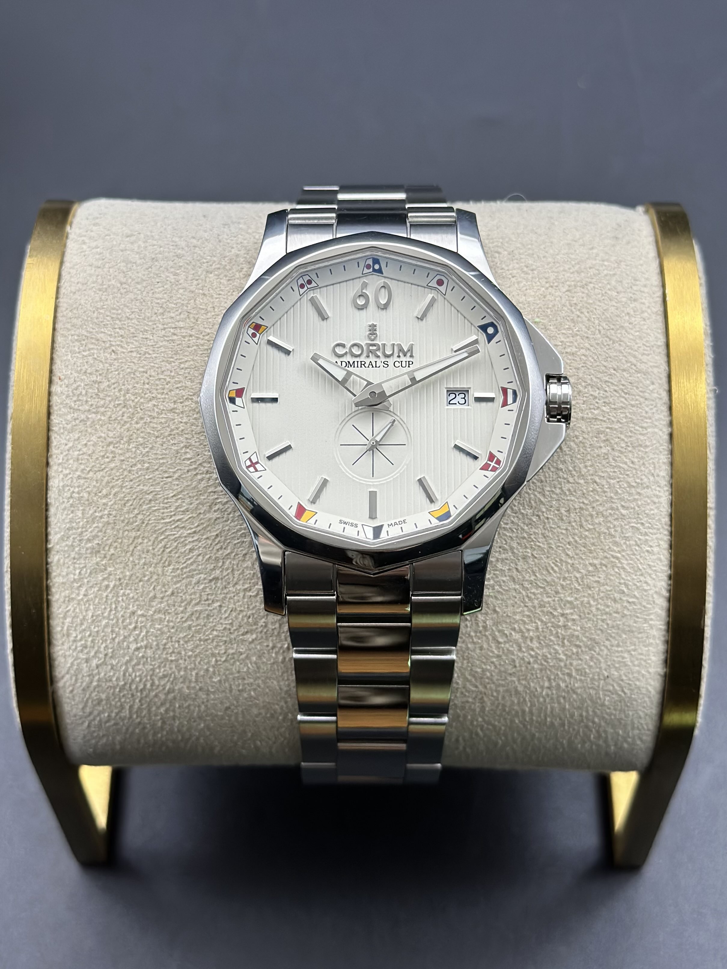 Corum A395 / 02623-395.101.20. / V720
