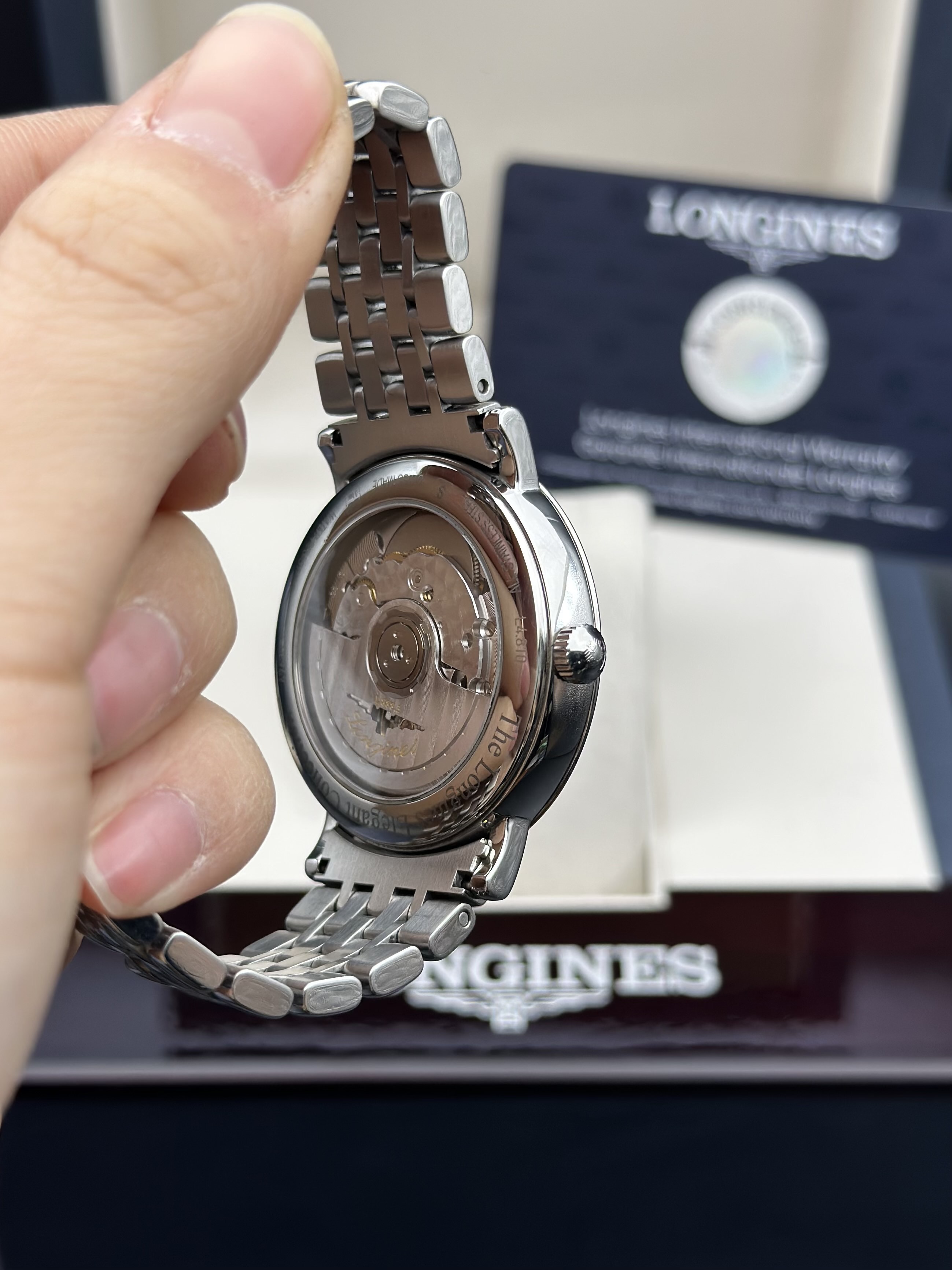 Longines L4.810.4.77.6 detail 3