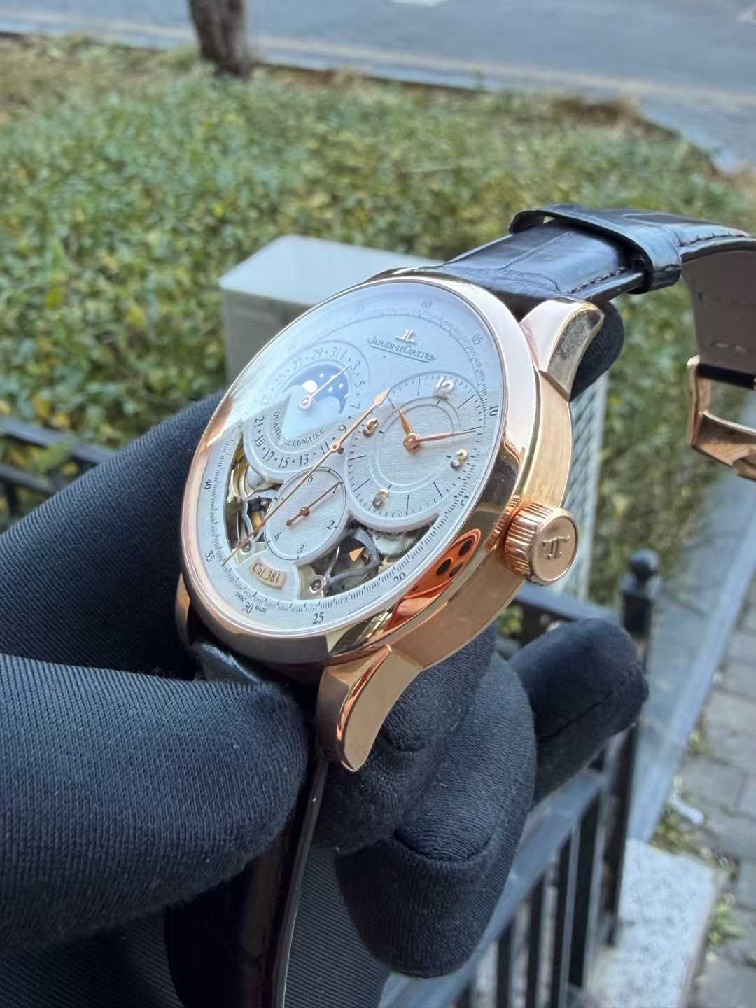 Jaeger-LeCoultre 6042522 detail 8