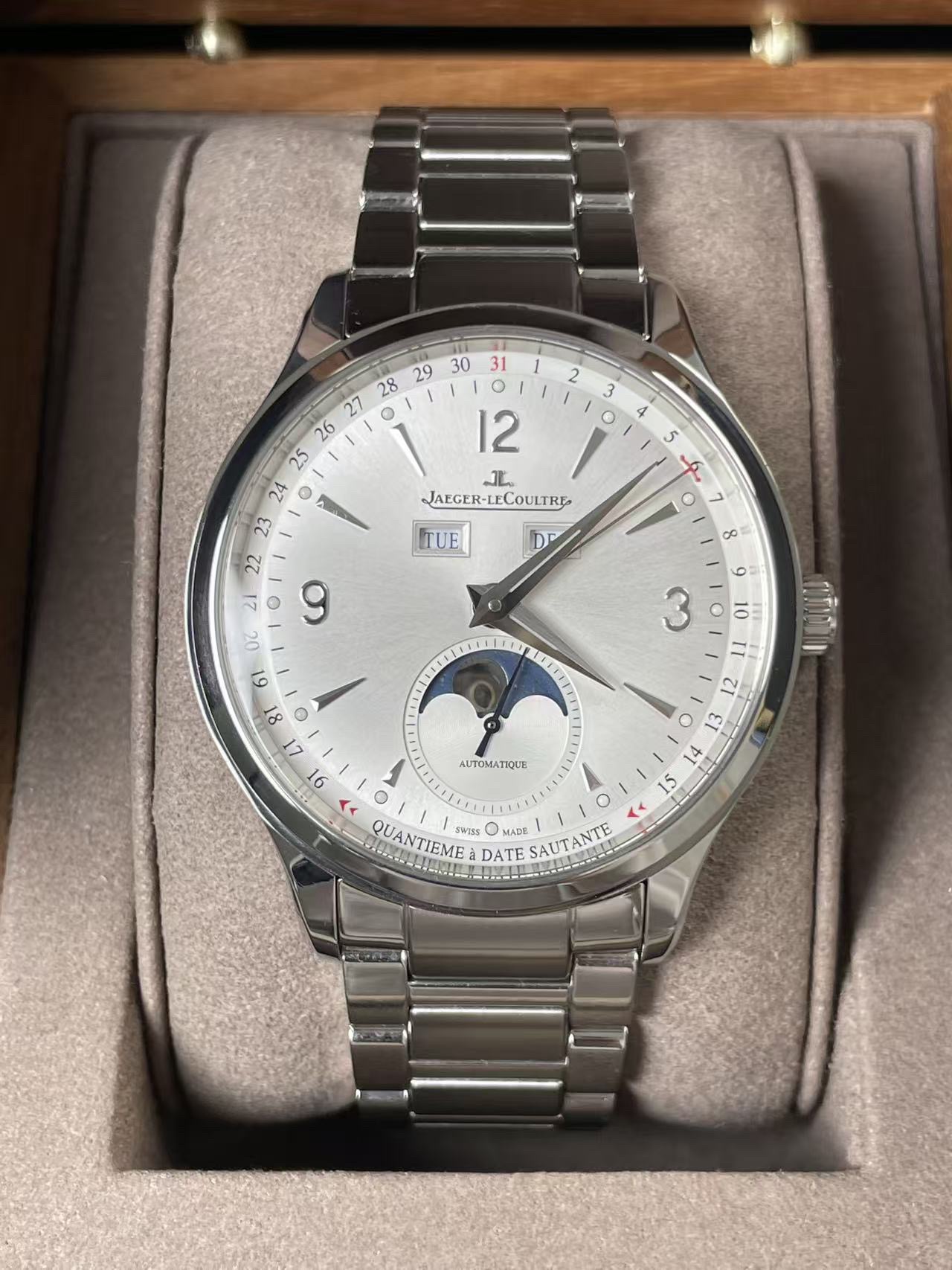 Jaeger-LeCoultre 4148120 detail 5