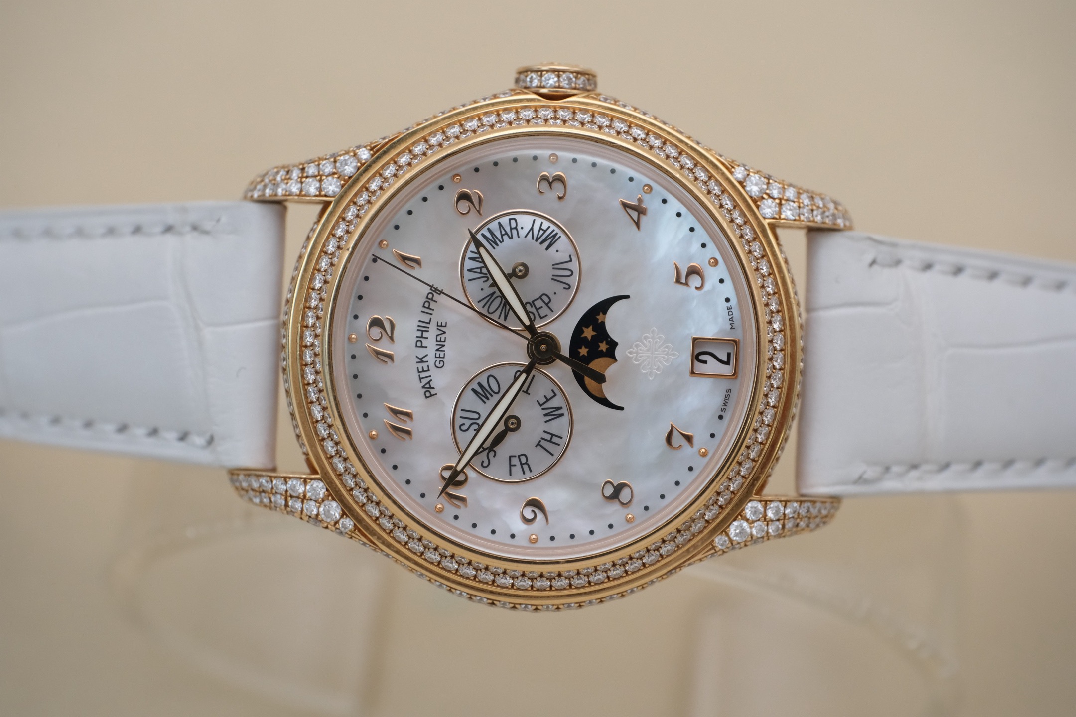 Patek Philippe 4937R-001 detail 7