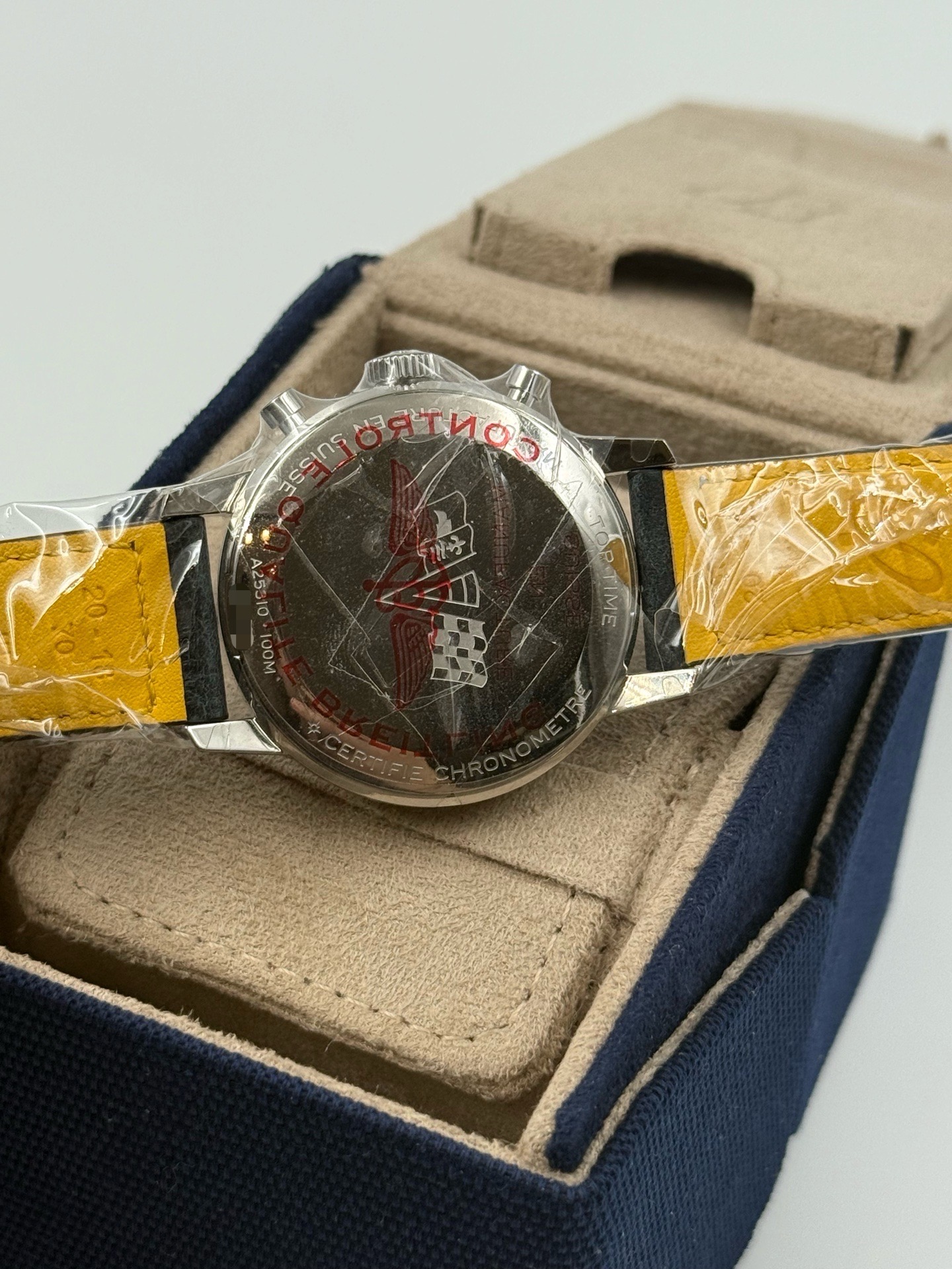 Breitling A25310241K1X1 detail 5