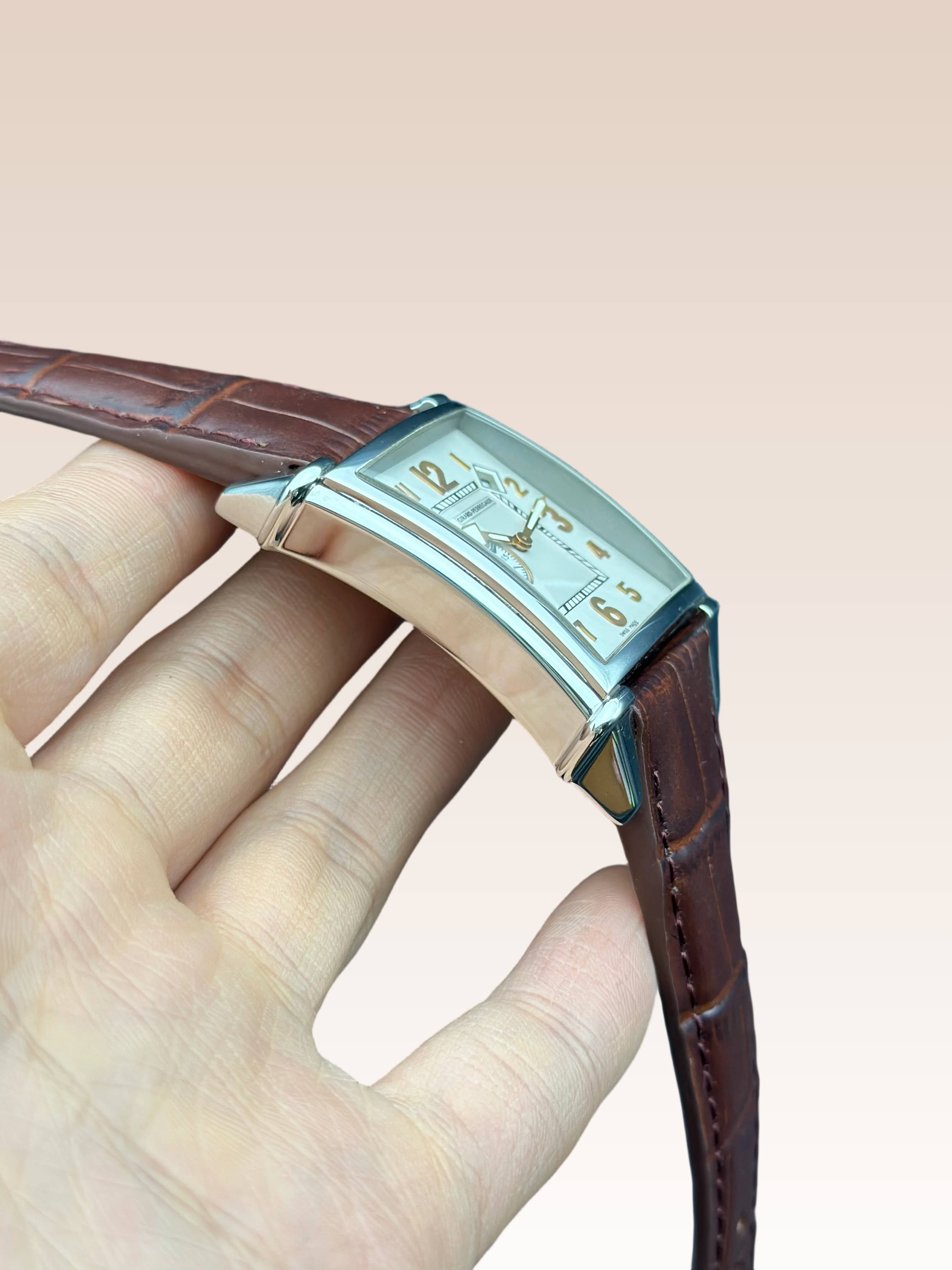 Girard Perregaux 25830.0.11.1151 detail 2