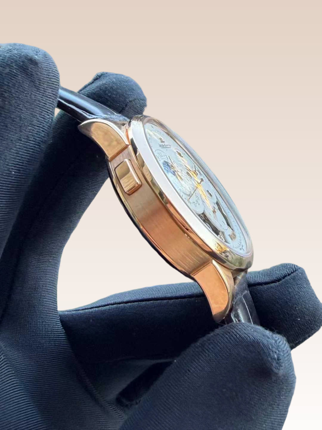 Jaeger-LeCoultre 6042522 detail 3