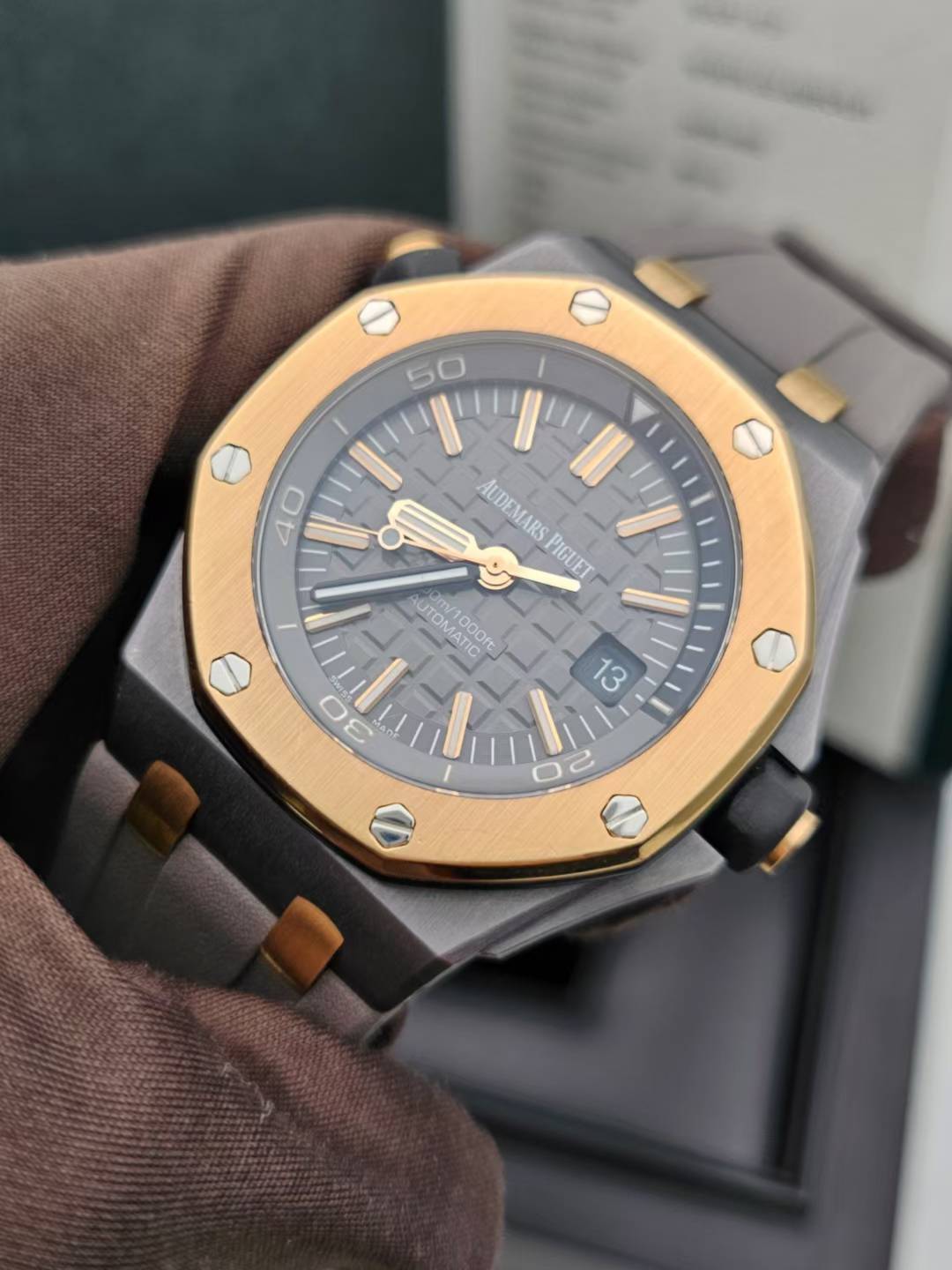 Audemars Piguet 15709TR.OO.A005CR.01