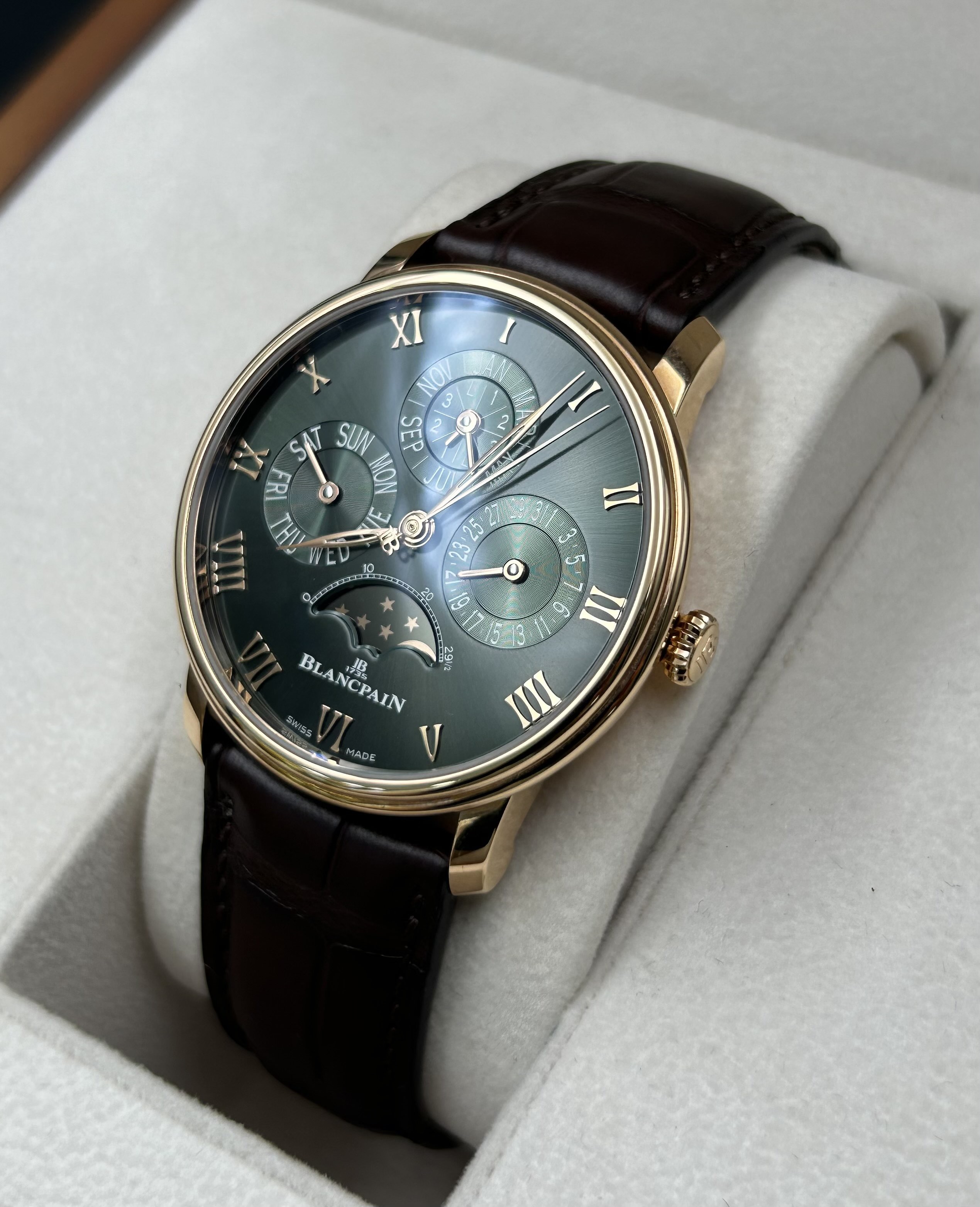 Blancpain 6656-3653-55B detail 1