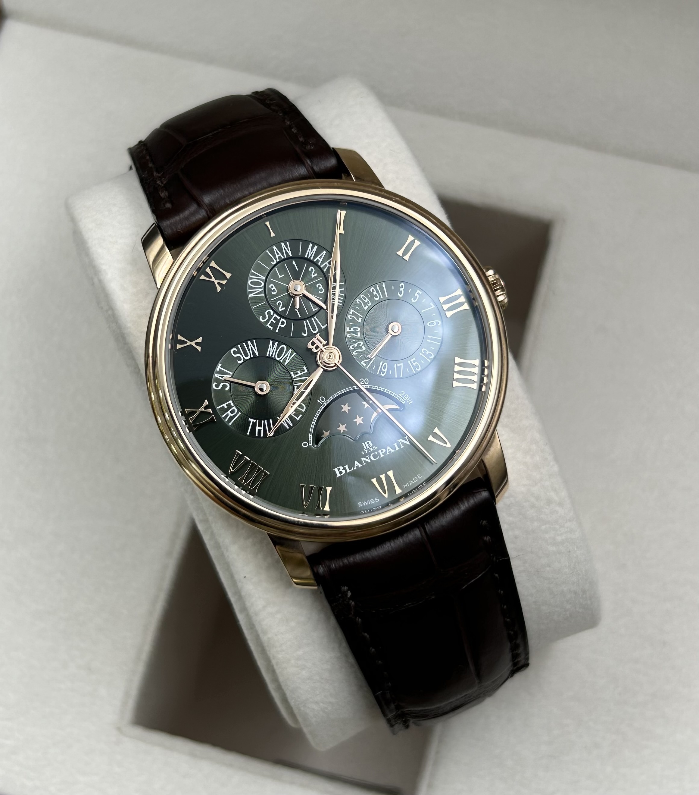 Blancpain 6656-3653-55B detail 3