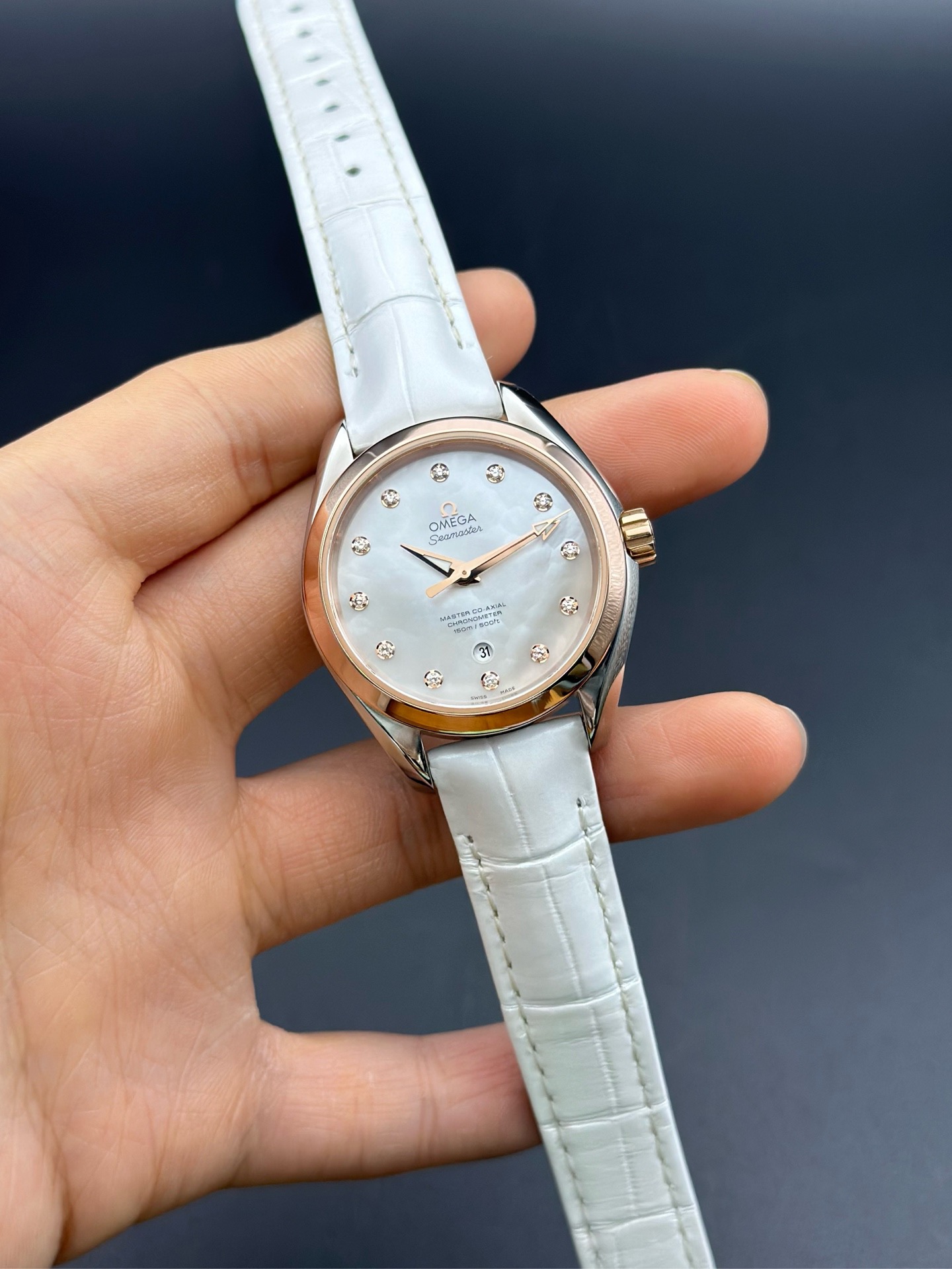 Omega 231.23.34.20.55.001 detail 1