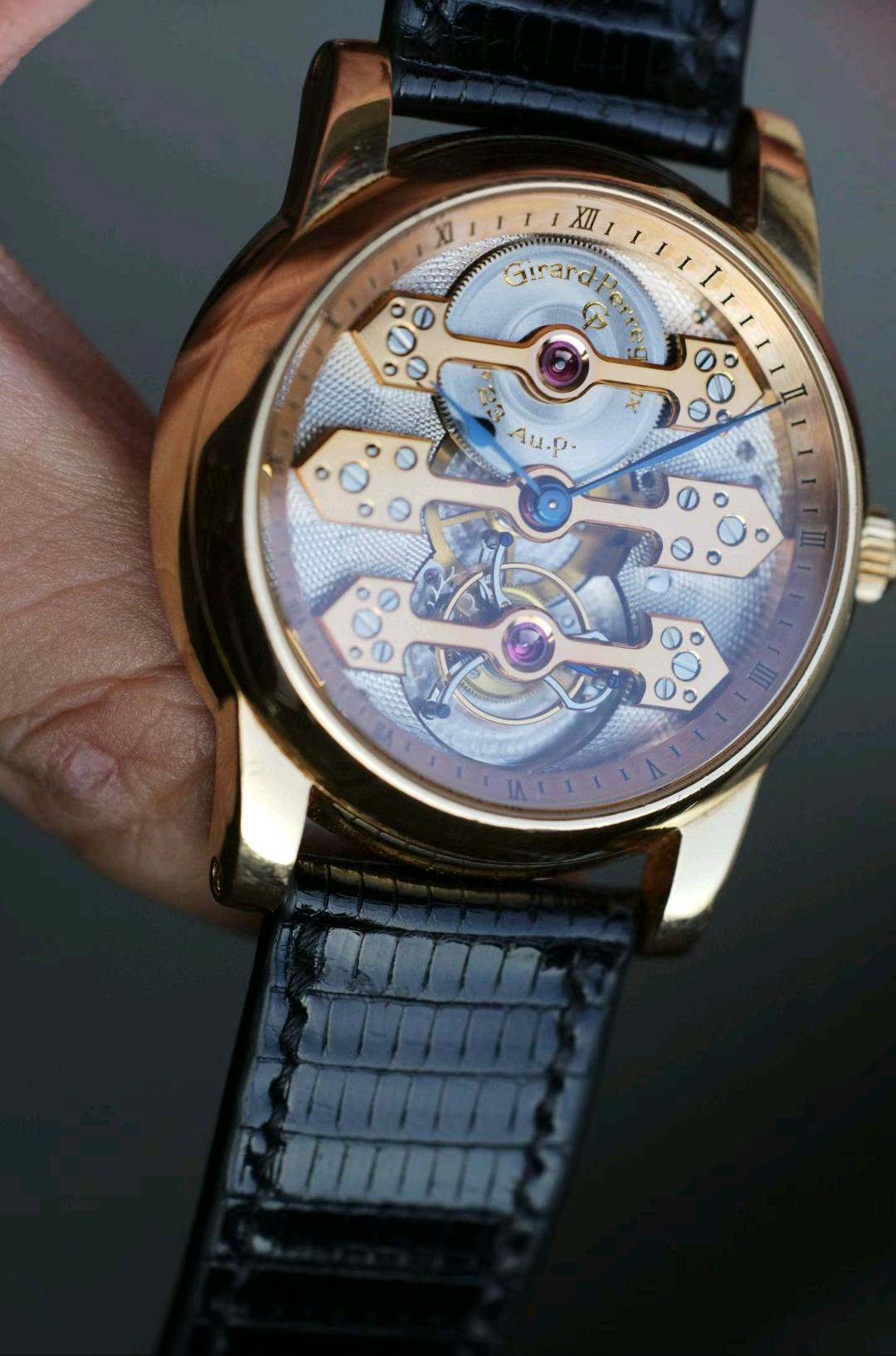Girard Perregaux 99000 detail 1