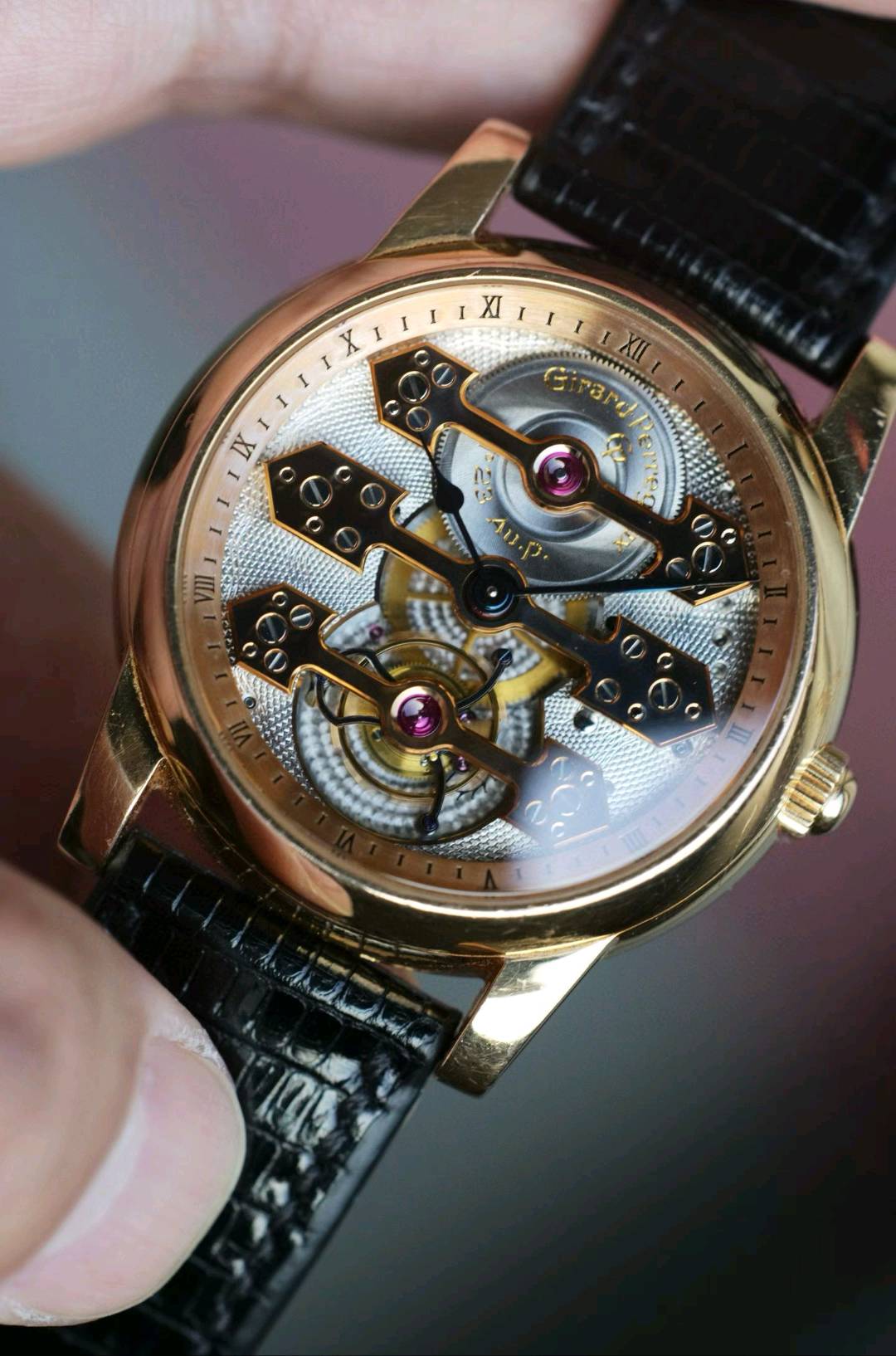 Girard Perregaux 99000 detail 4