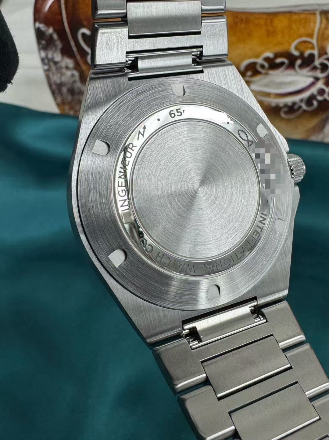 IWC IW328903 detail 3