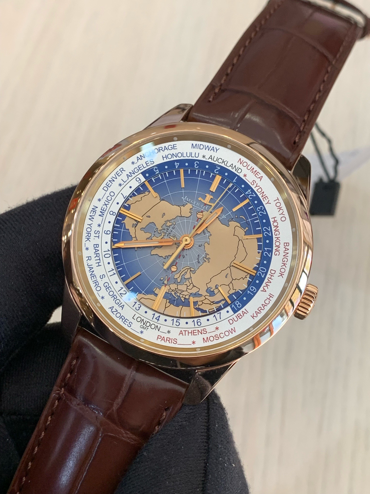 Jaeger-LeCoultre 8102520 detail 1