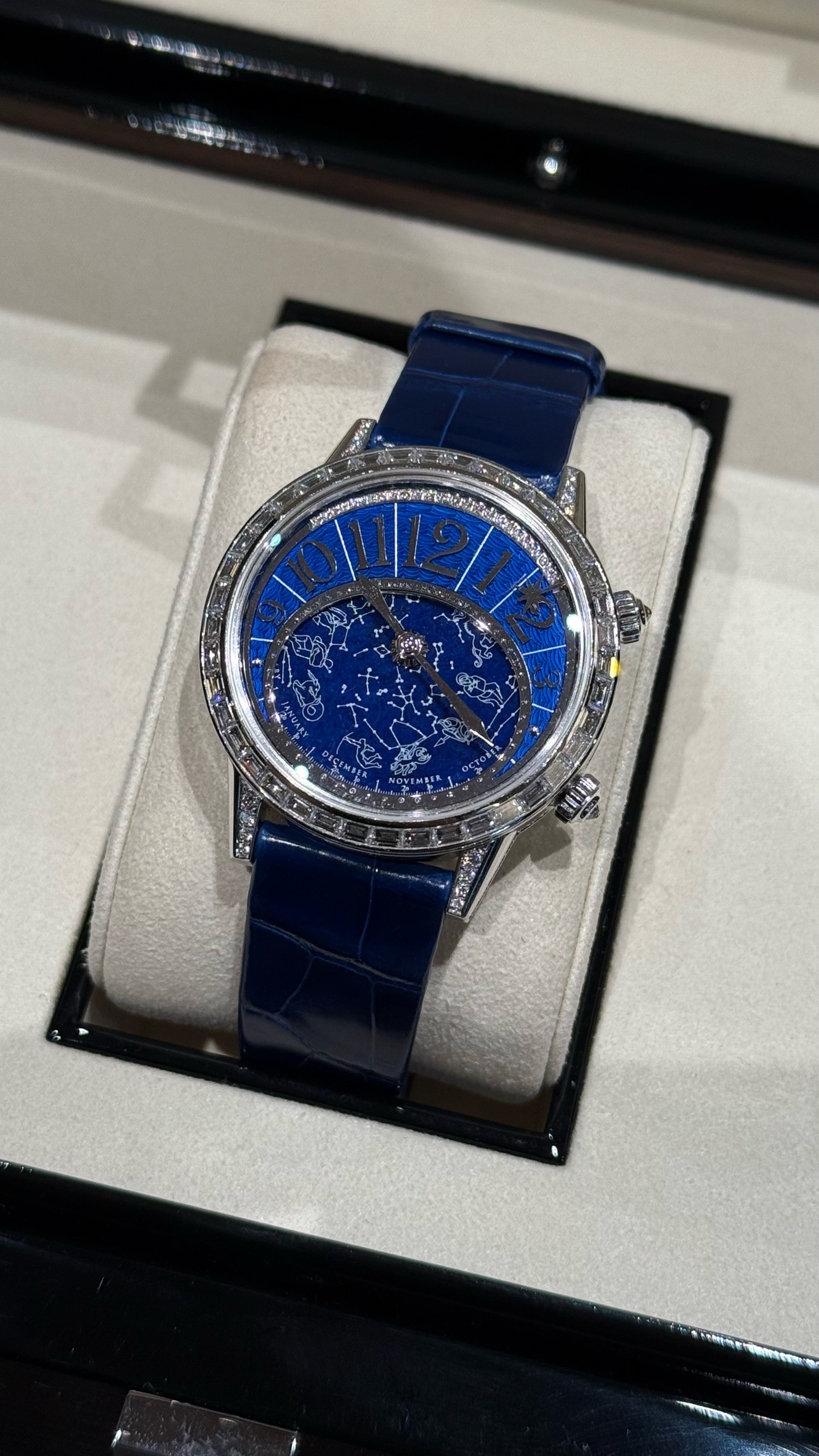 Jaeger-LeCoultre 3483591 detail 2