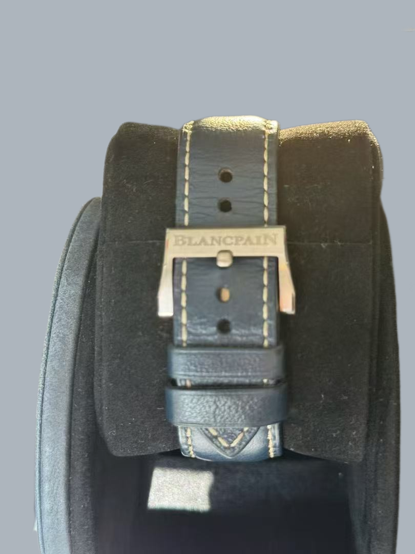 Blancpain AC02-12B40-63B detail 2