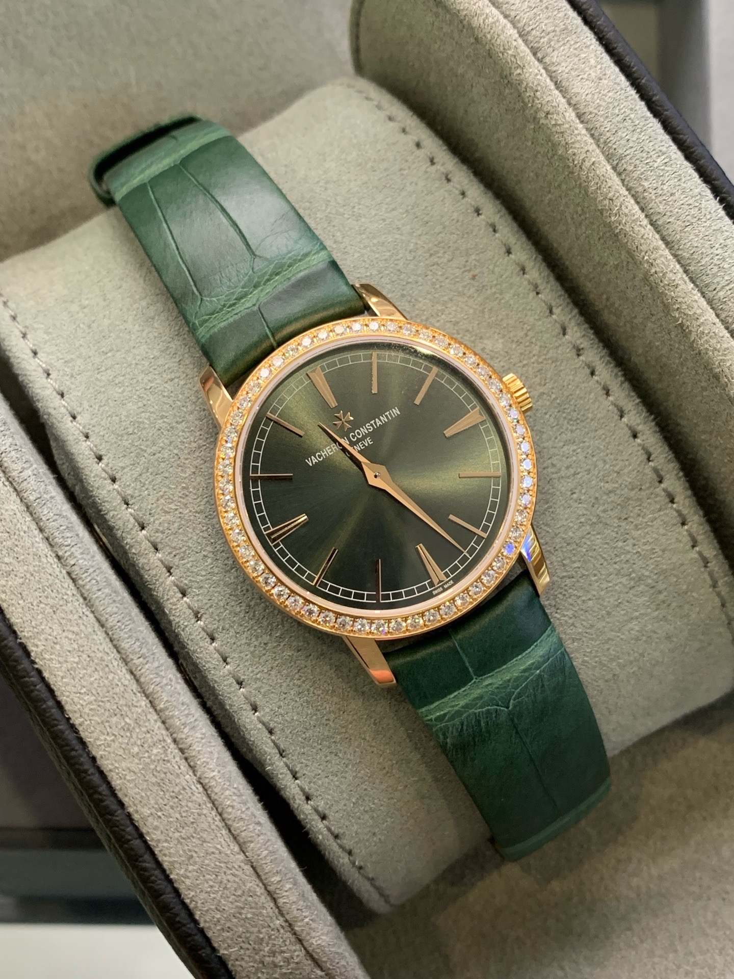 Vacheron Constantin 1405T / 000R-H009 detail 4