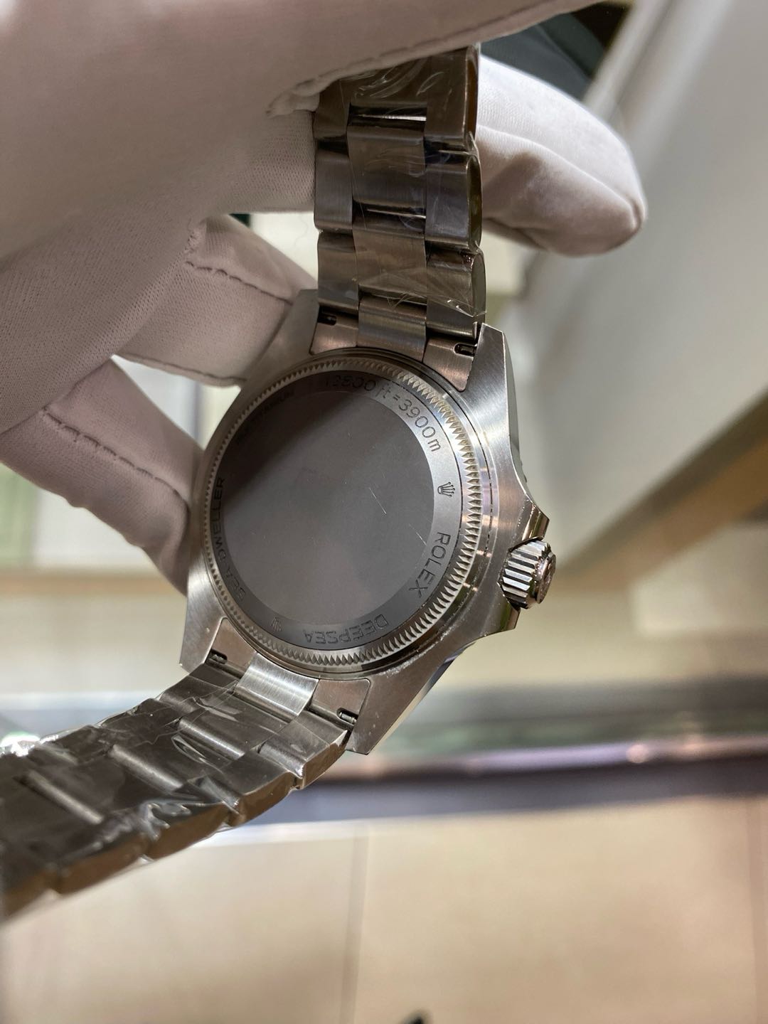 Rolex m136660-0004 detail 4