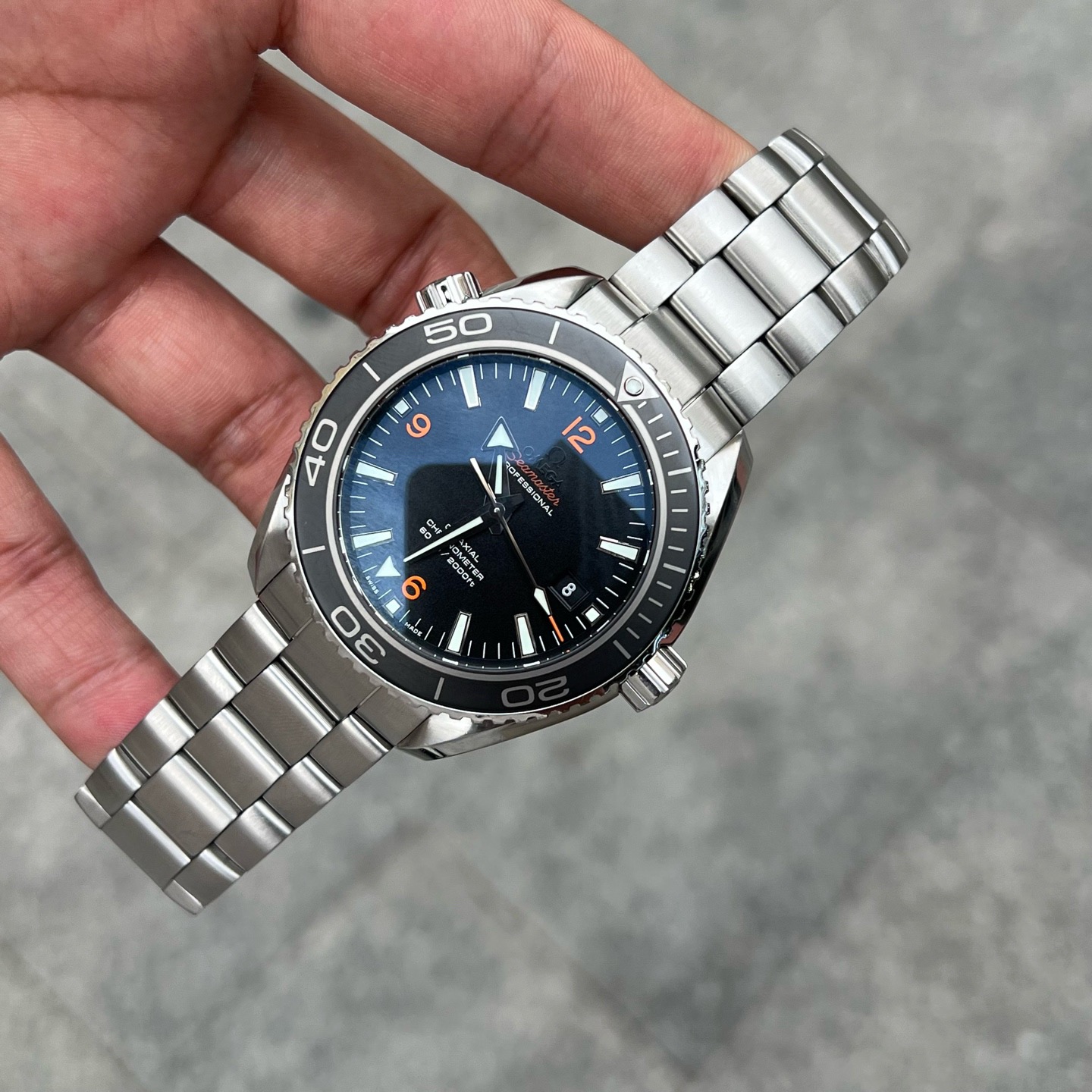 Omega 232.30.46.21.01.003 detail 1