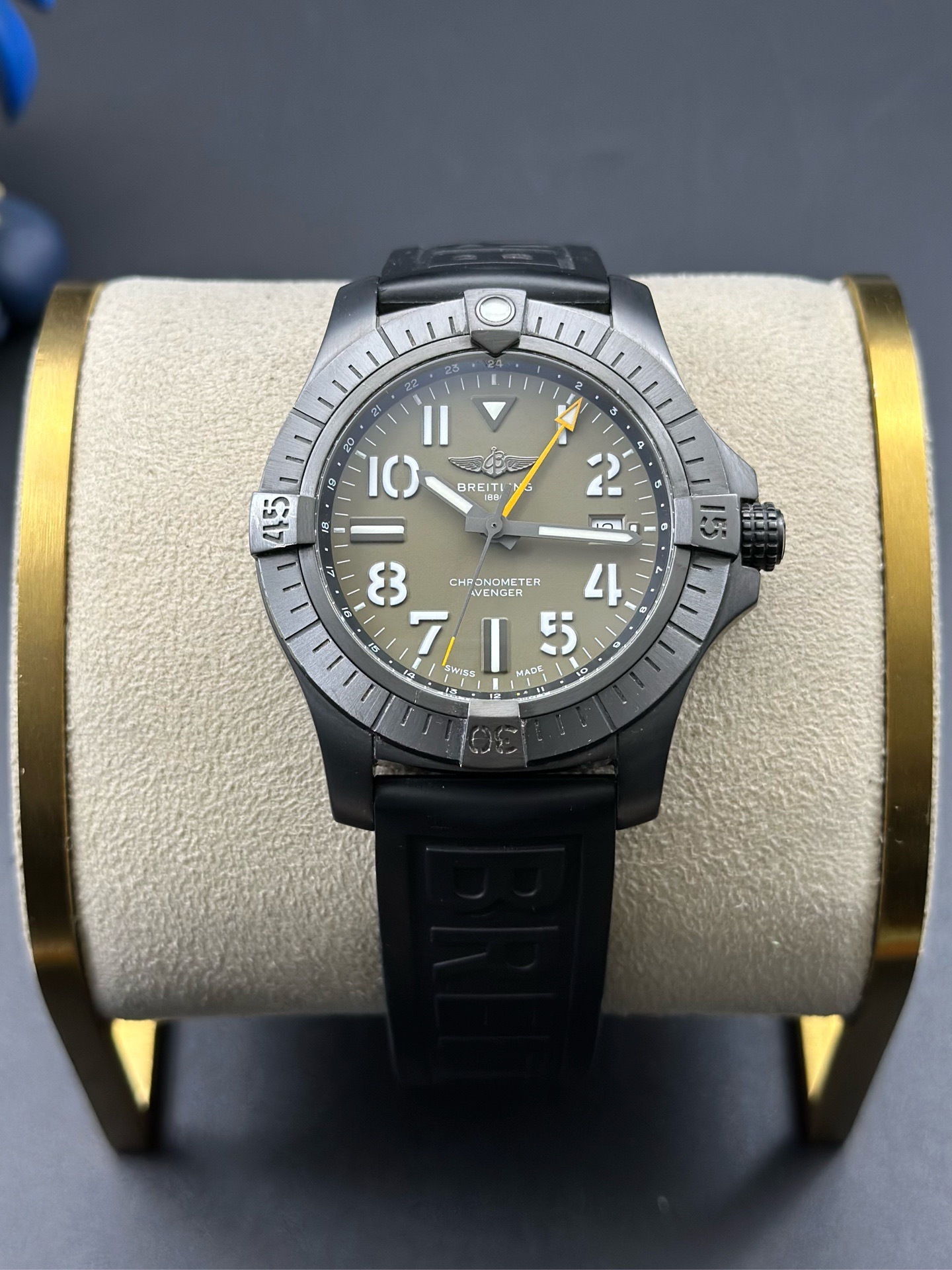 Breitling V323952A1L1X2