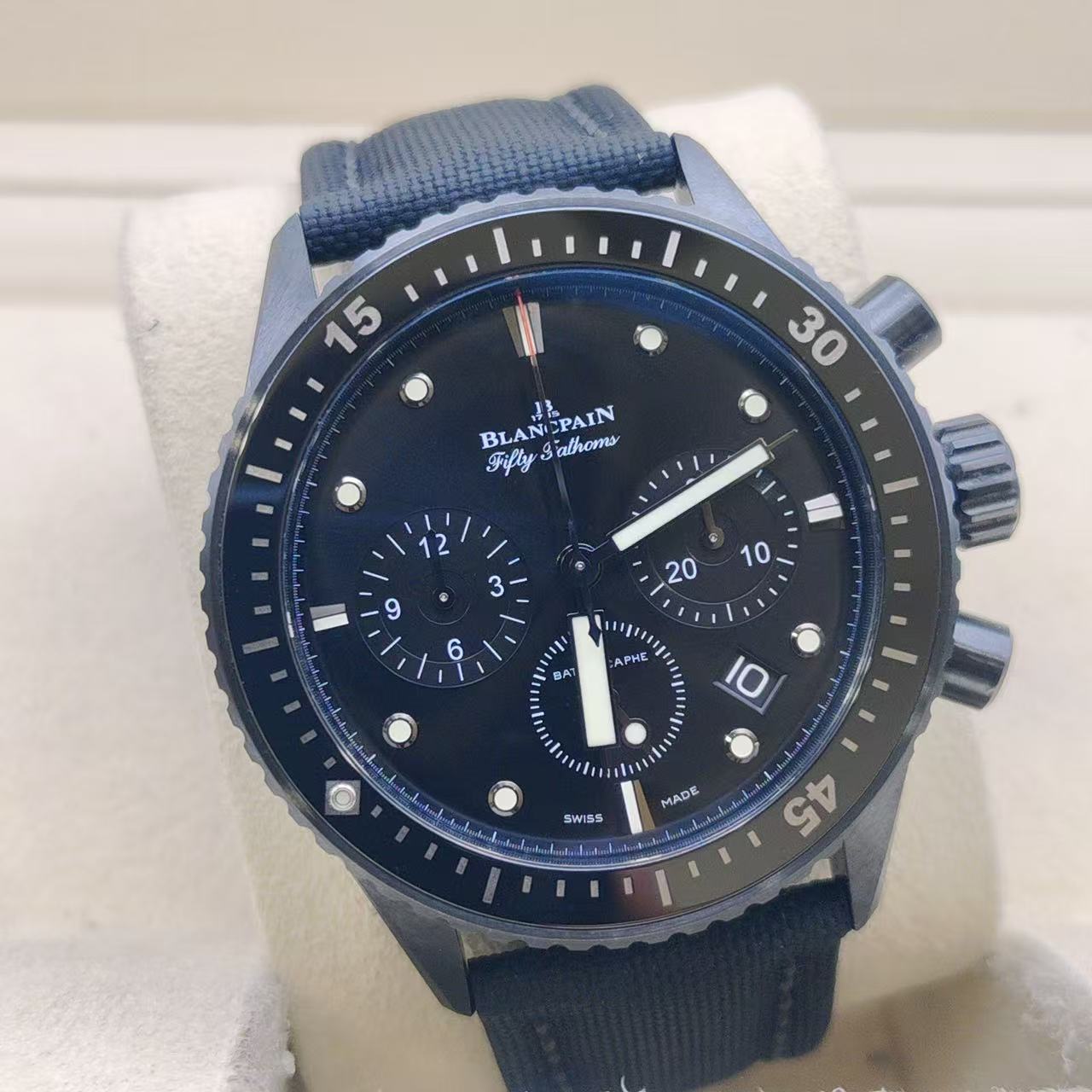 Blancpain 5200-0130-B52A detail 1
