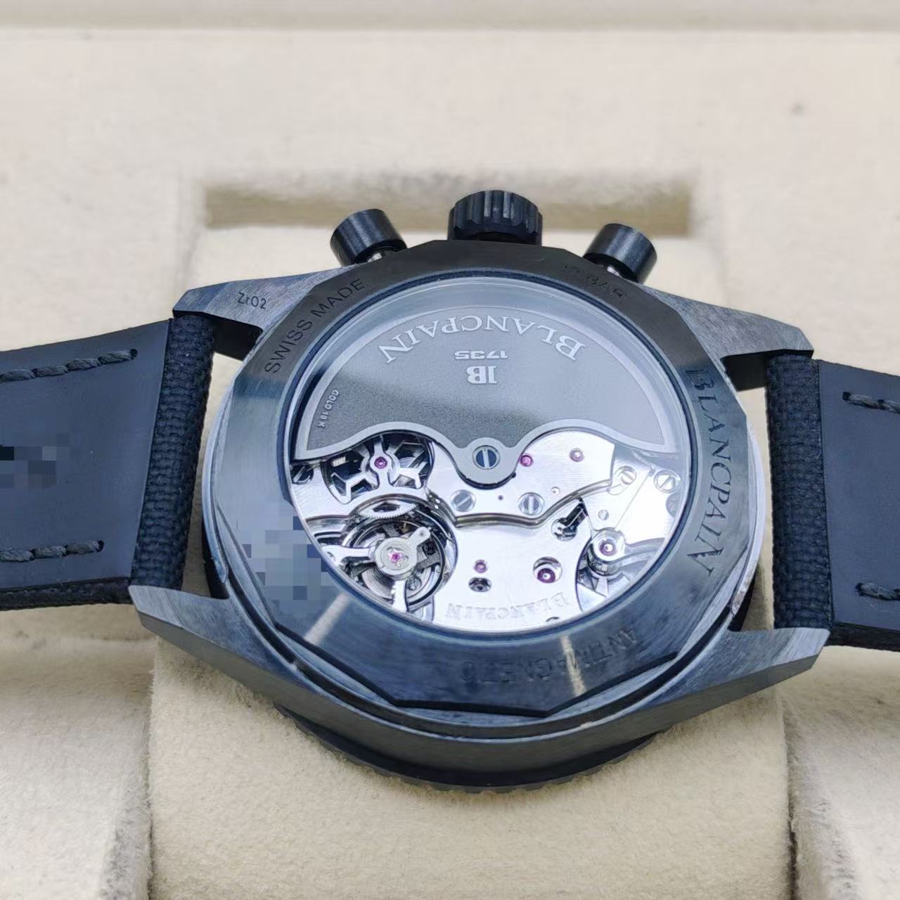 Blancpain 5200-0130-B52A detail 3