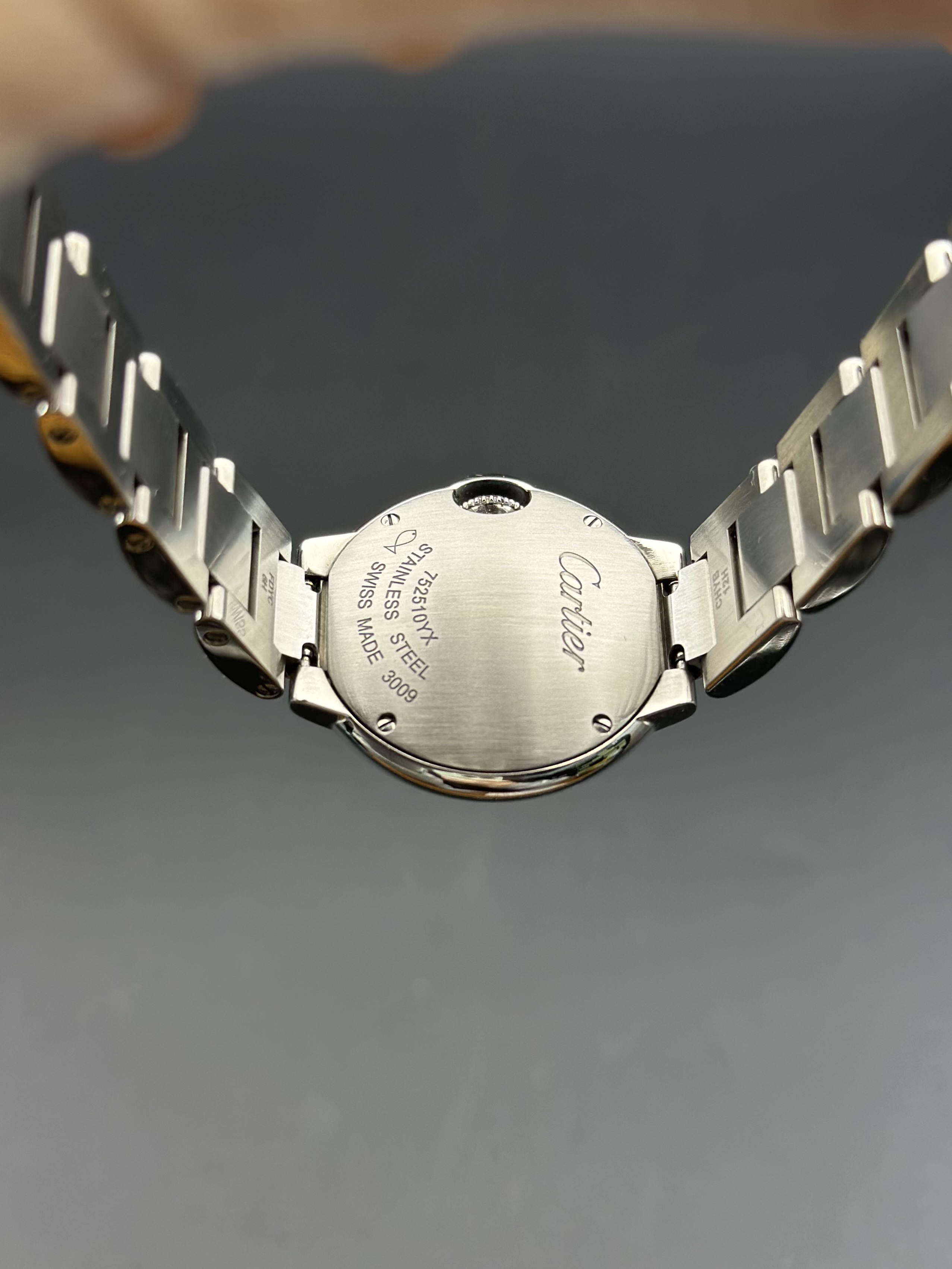 Cartier W69010Z4 detail 6