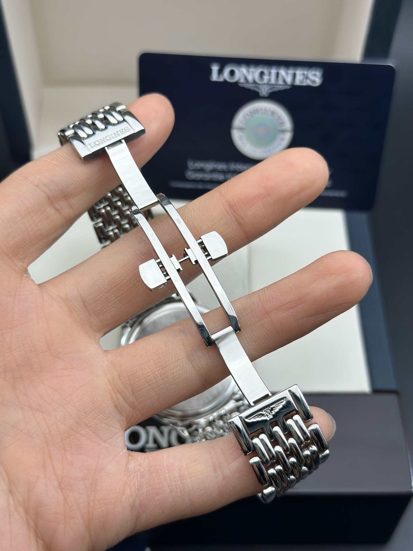 Longines L4.759.4.72.6 detail 3