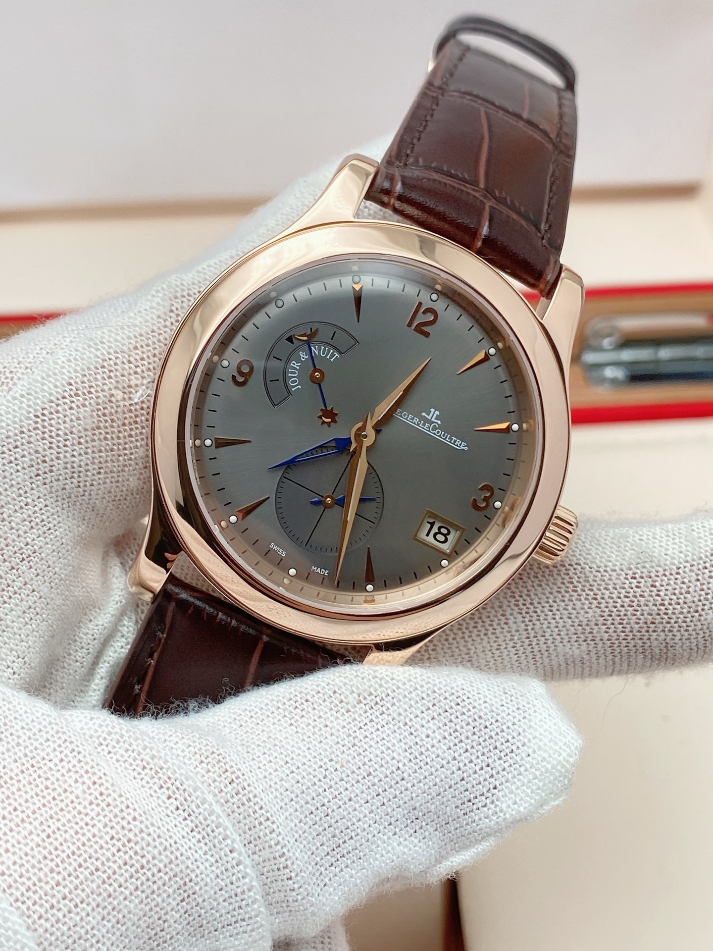Jaeger-LeCoultre 1622420 detail 2