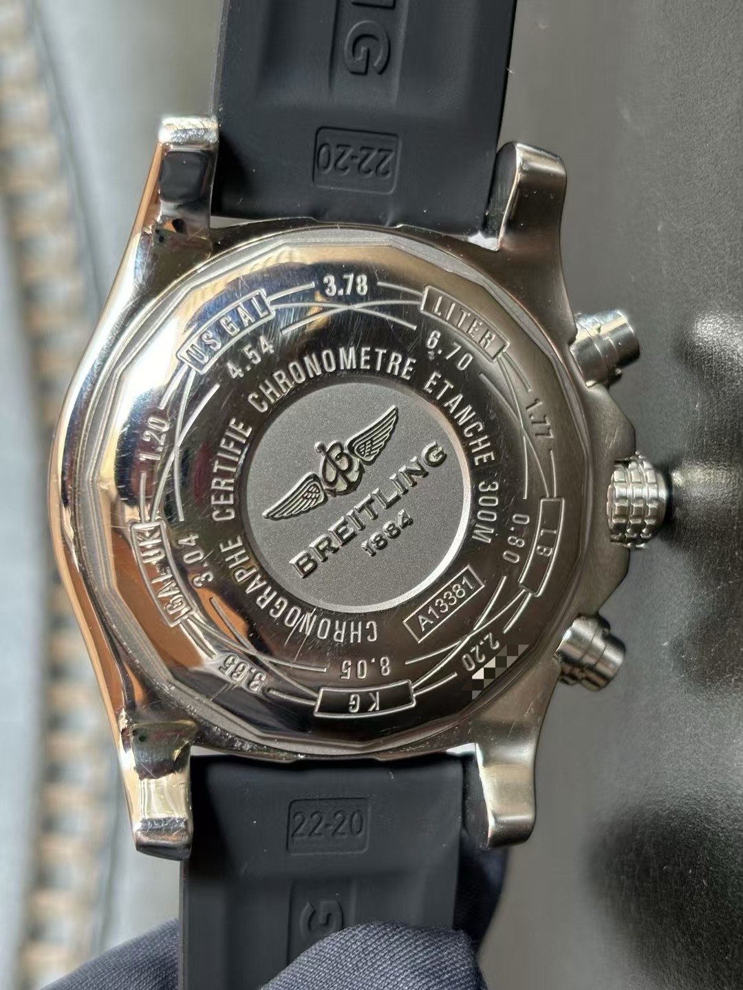 Breitling A13381111B2S1 detail 4
