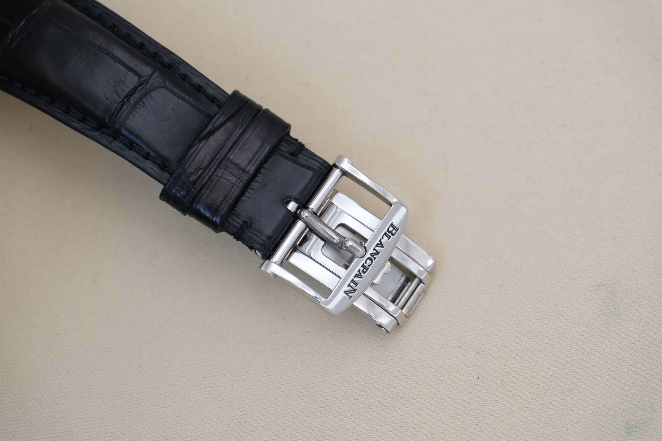Blancpain 6685-1127-55B detail 6