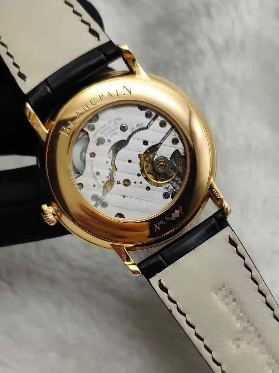Blancpain 6606-3630-55B detail 1