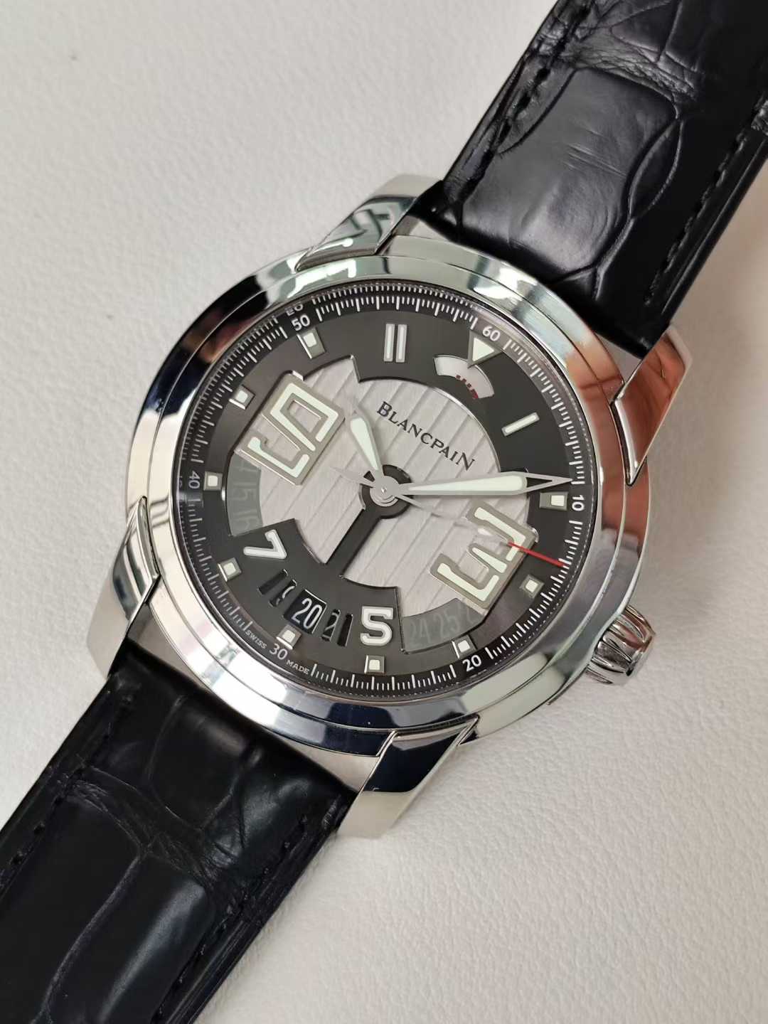 Blancpain 8805-1134-53B detail 2