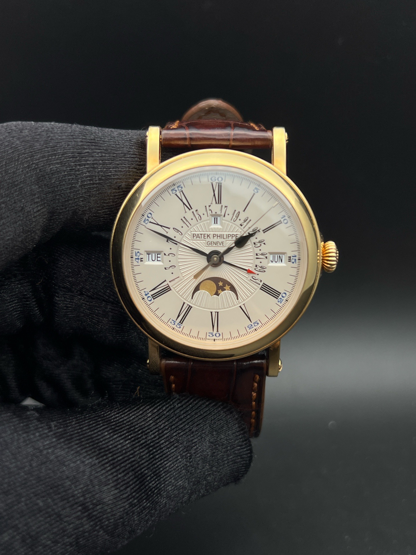 Patek Philippe 5159J-001 detail 6