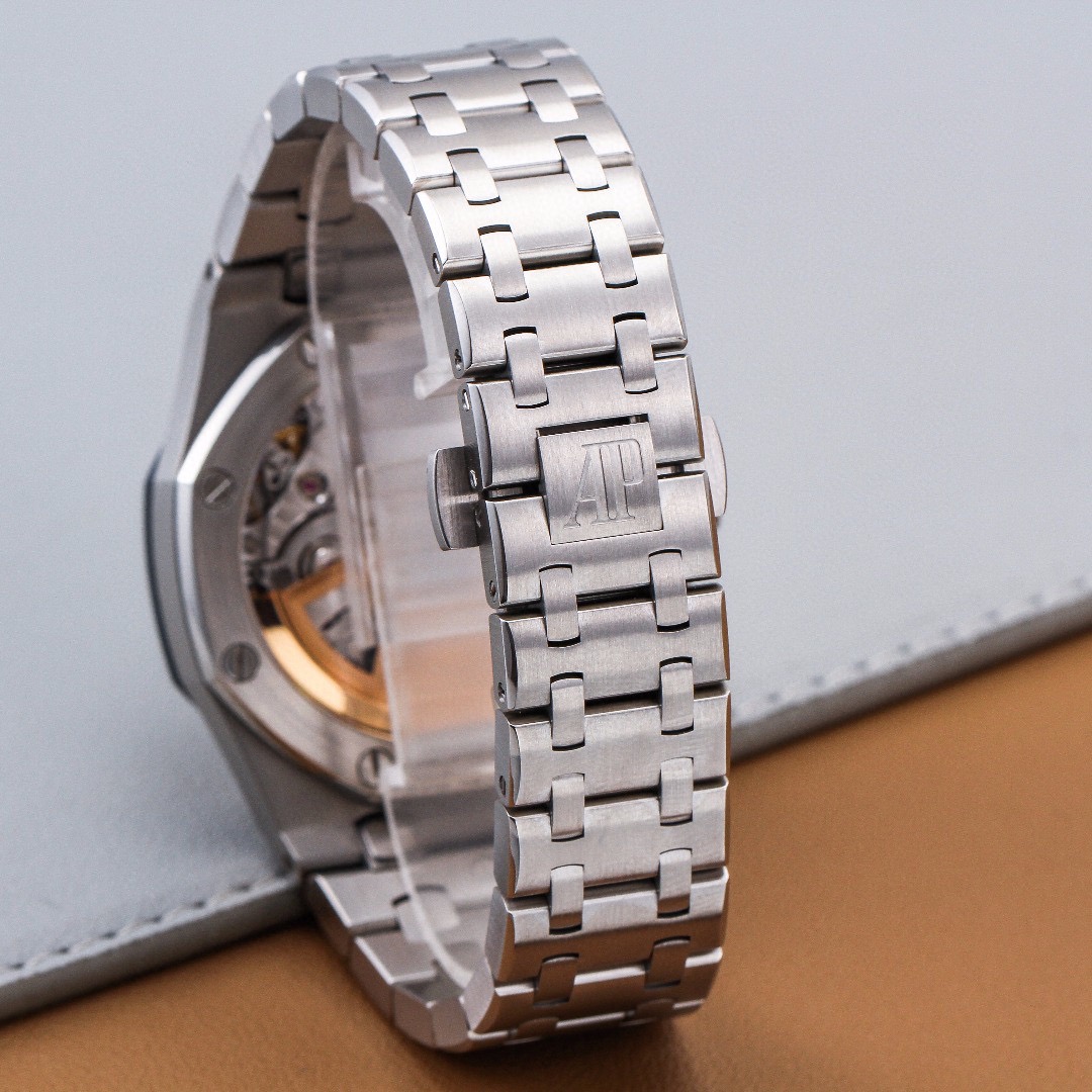 Audemars Piguet 26238ST.OO.2000ST.01 detail 5