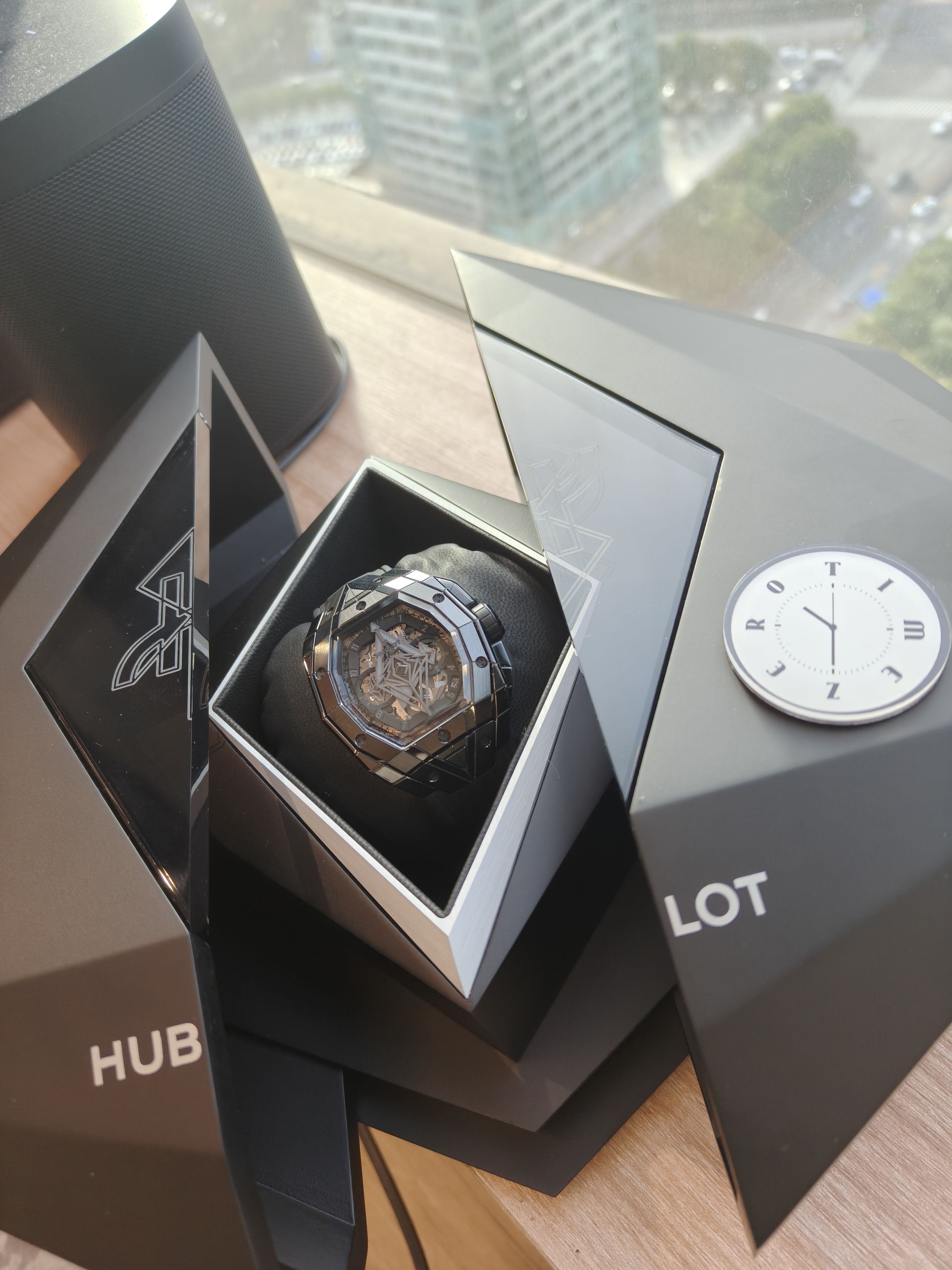 Hublot 648.CX.0114.RX.MXM23 detail 3