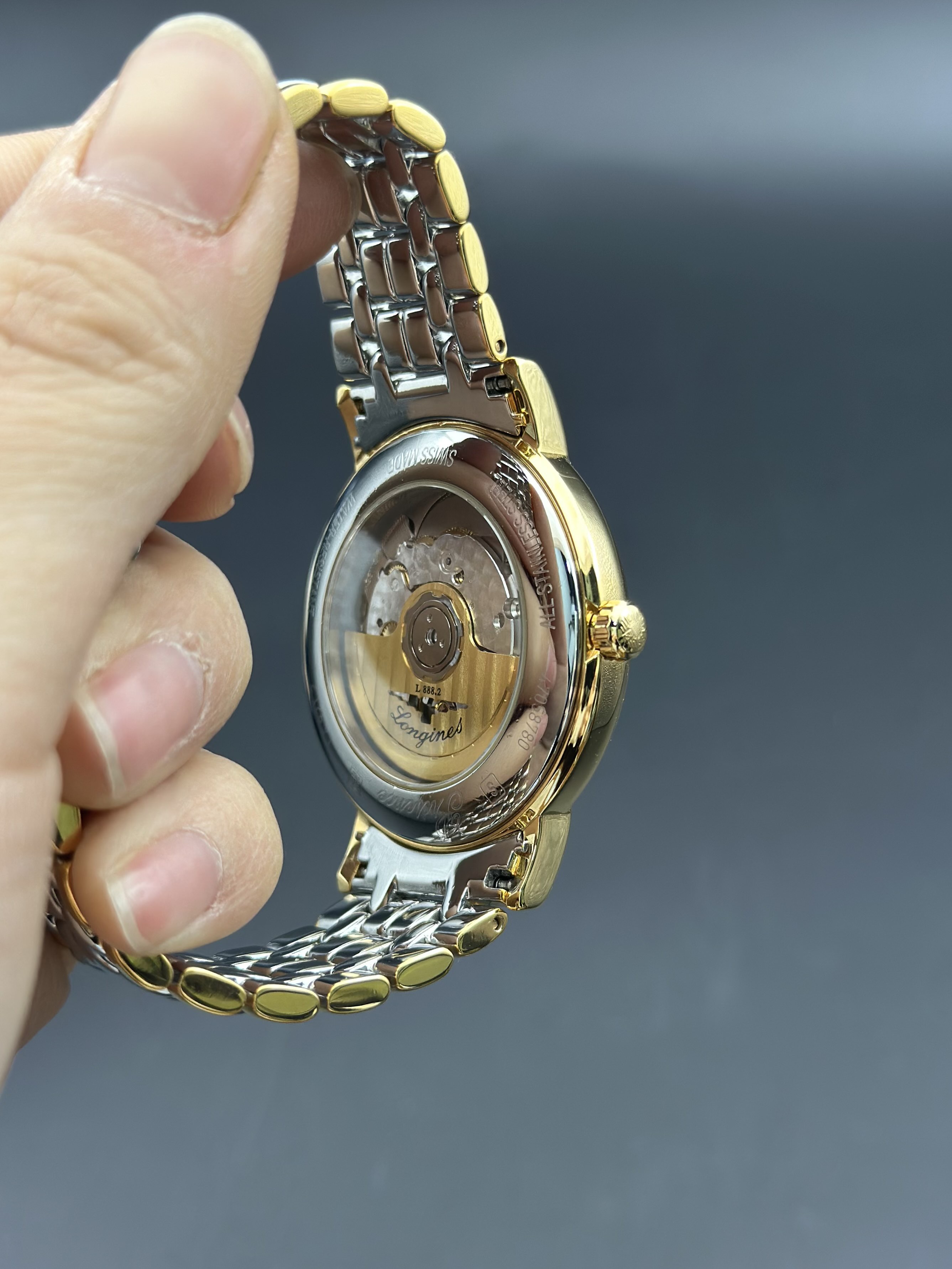Longines L4.921.2.12.7 detail 5