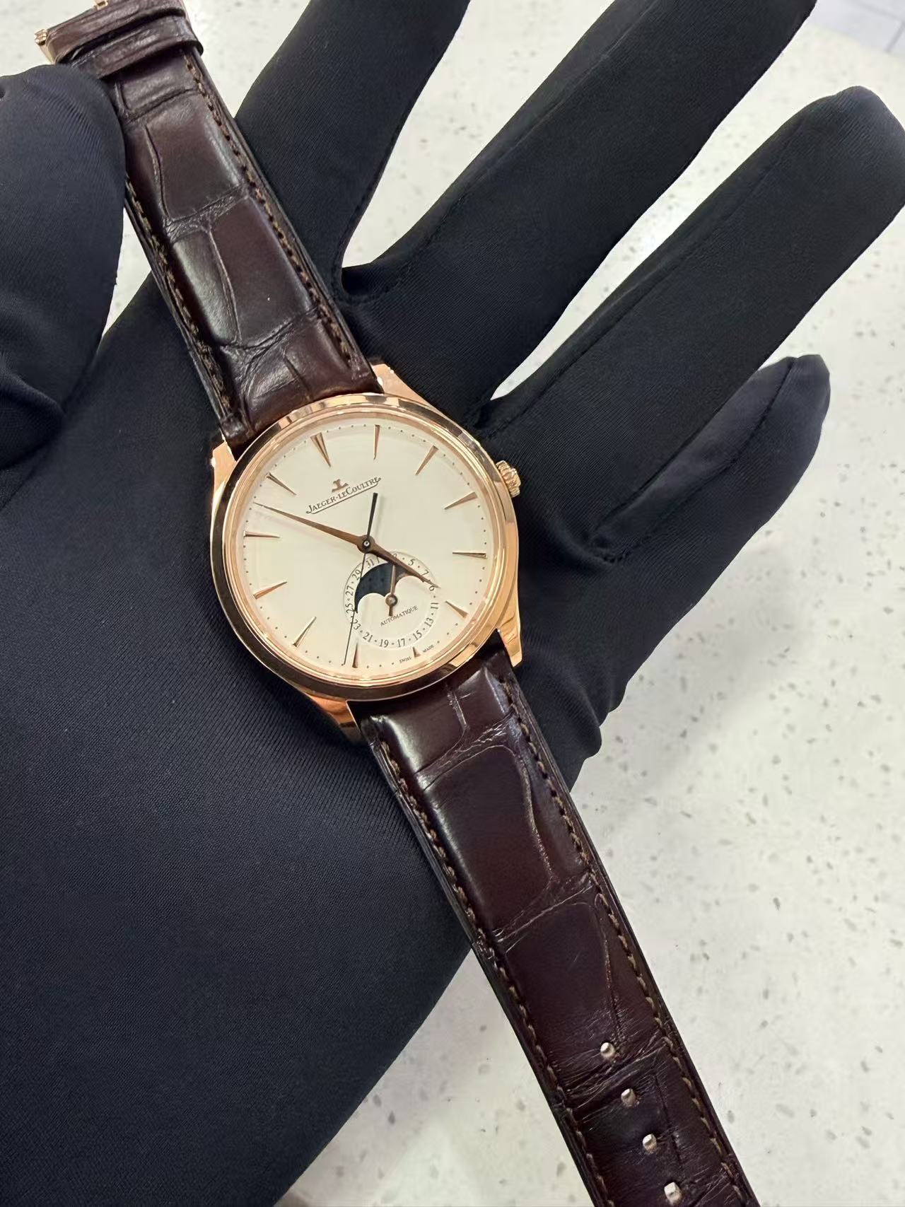 Jaeger-LeCoultre 1362510 detail 1