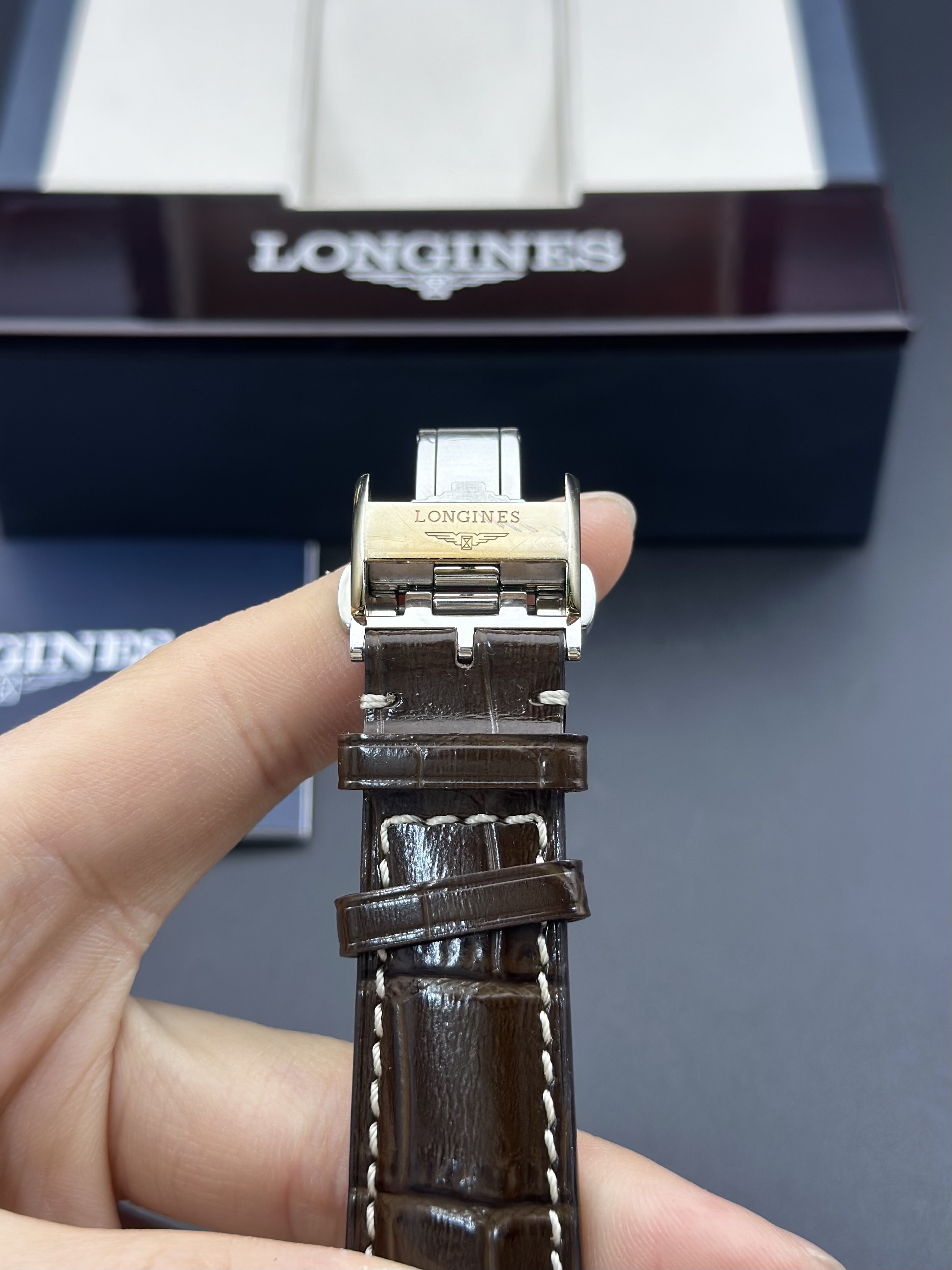 Longines L2.798.5.72.3 detail 4