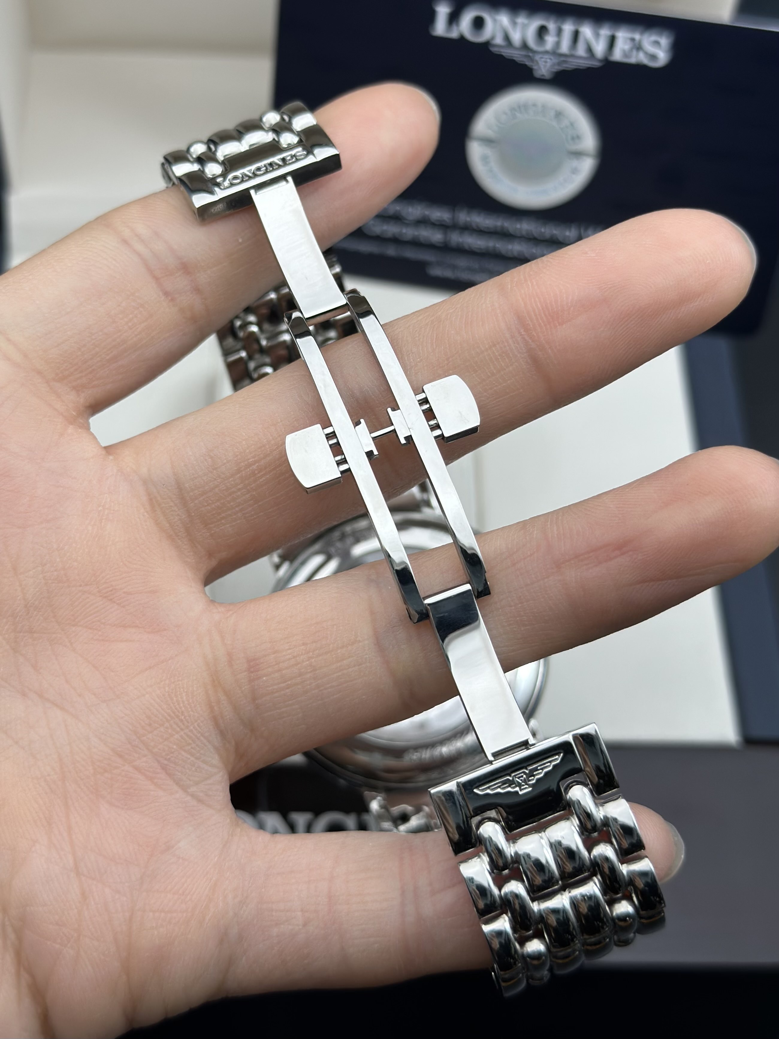 Longines L4.921.4.11.6 detail 4