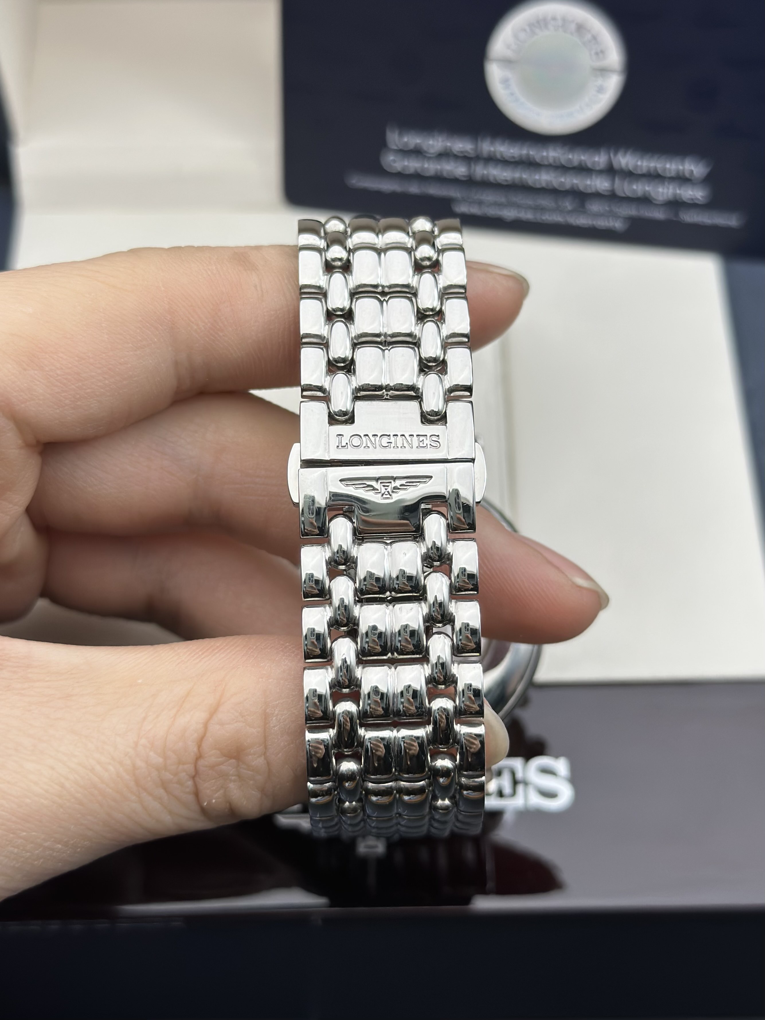 Longines L4.921.4.11.6 detail 3