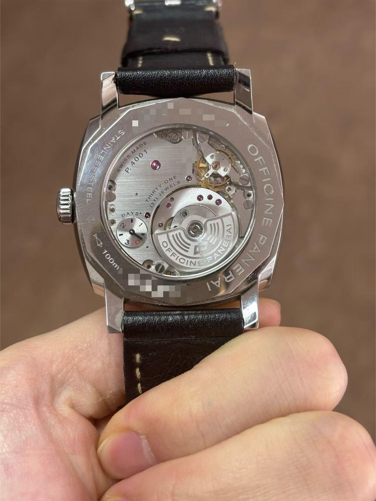 Panerai PAM00627 detail 3
