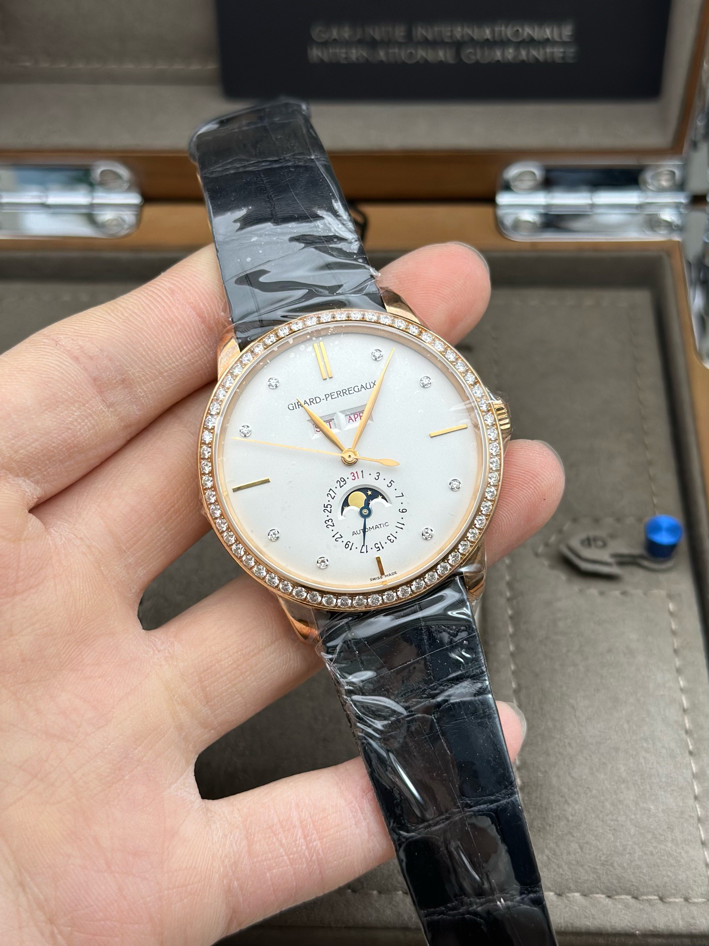 Girard Perregaux 49535D52A1A1-BK6A detail 6