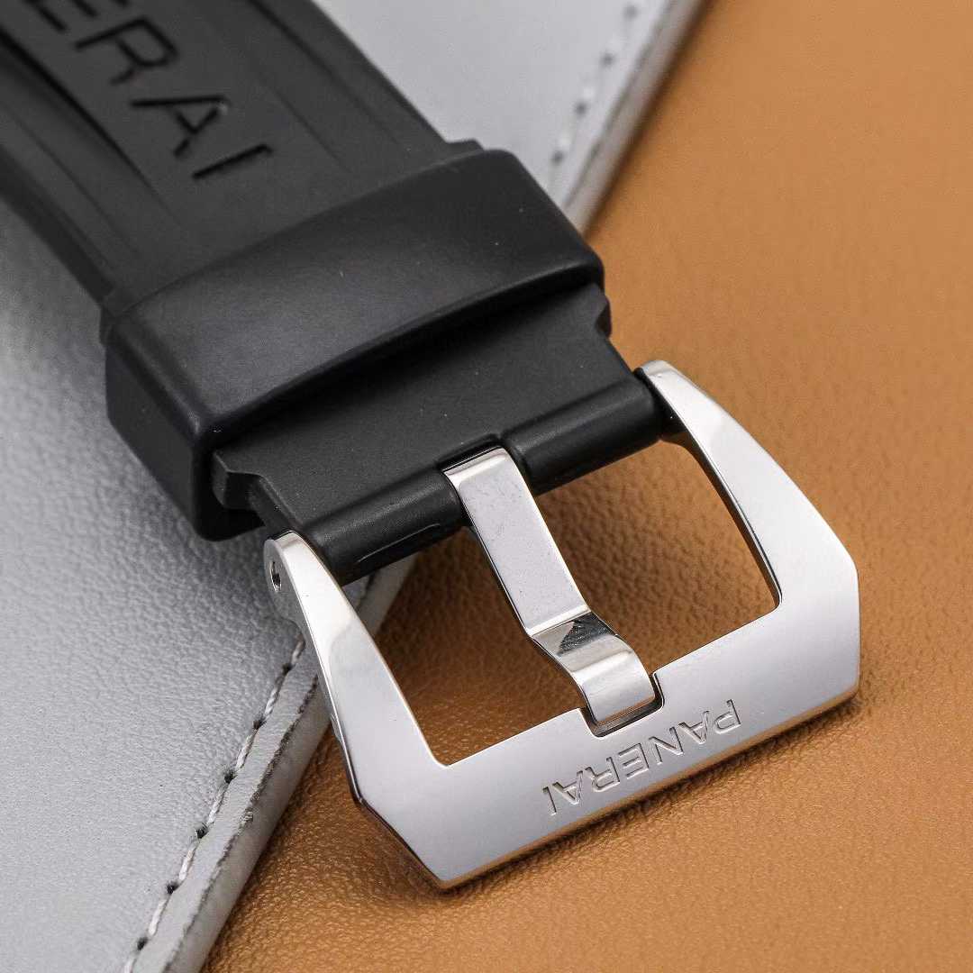 Panerai PAM00560 detail 3