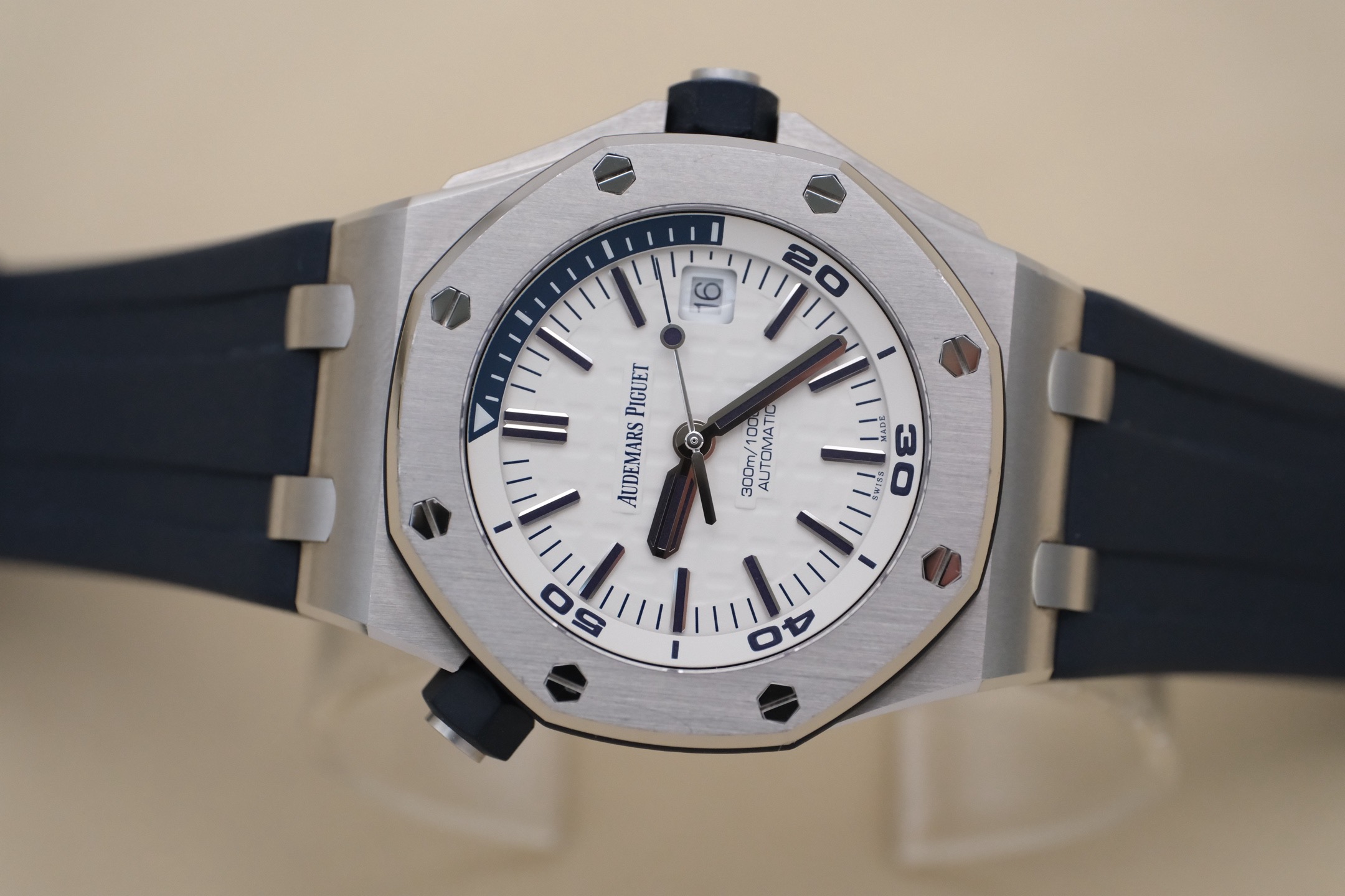 Audemars Piguet 15710ST.OO.A010CA.01 detail 3