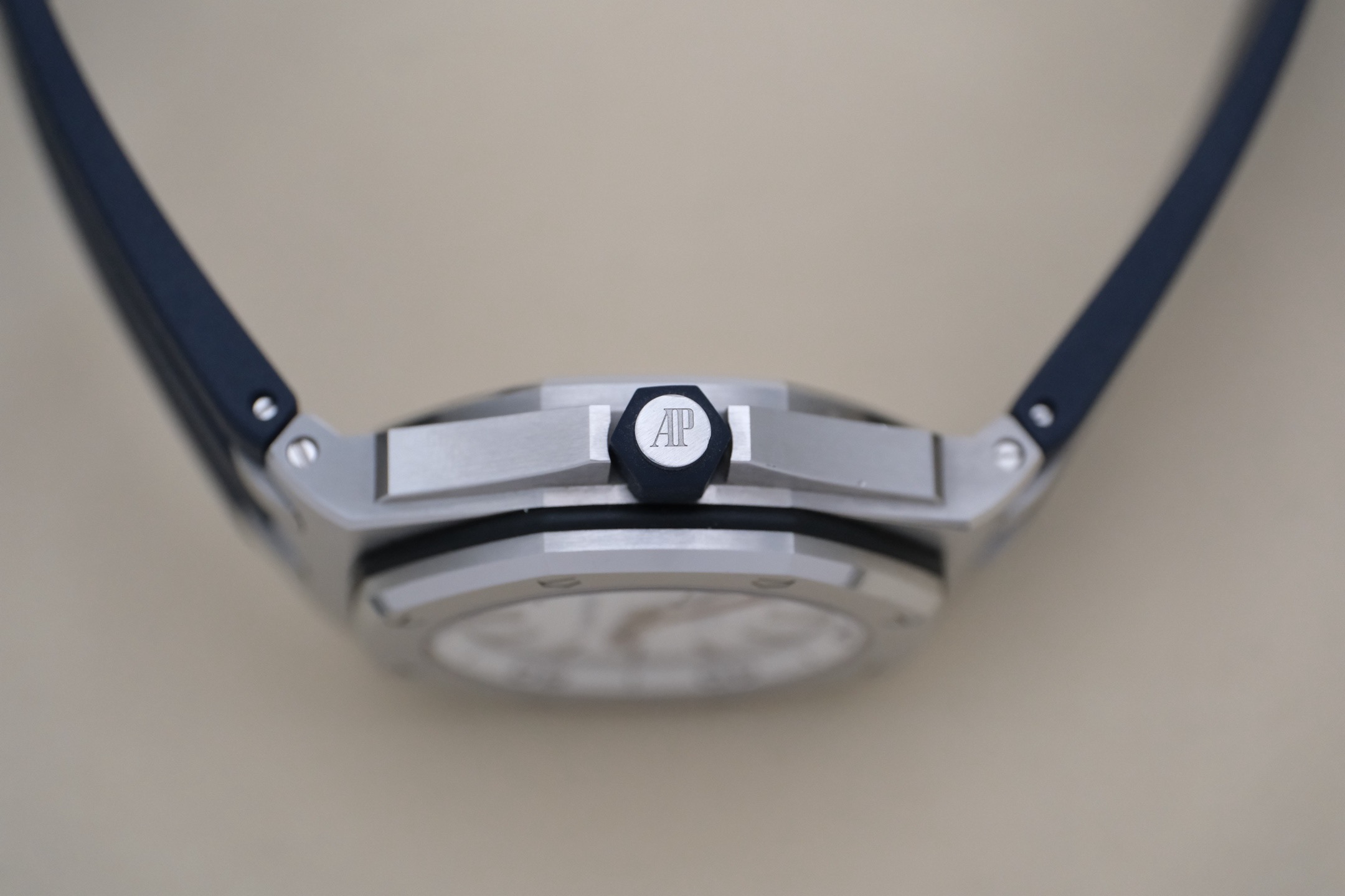 Audemars Piguet 15710ST.OO.A010CA.01 detail 4