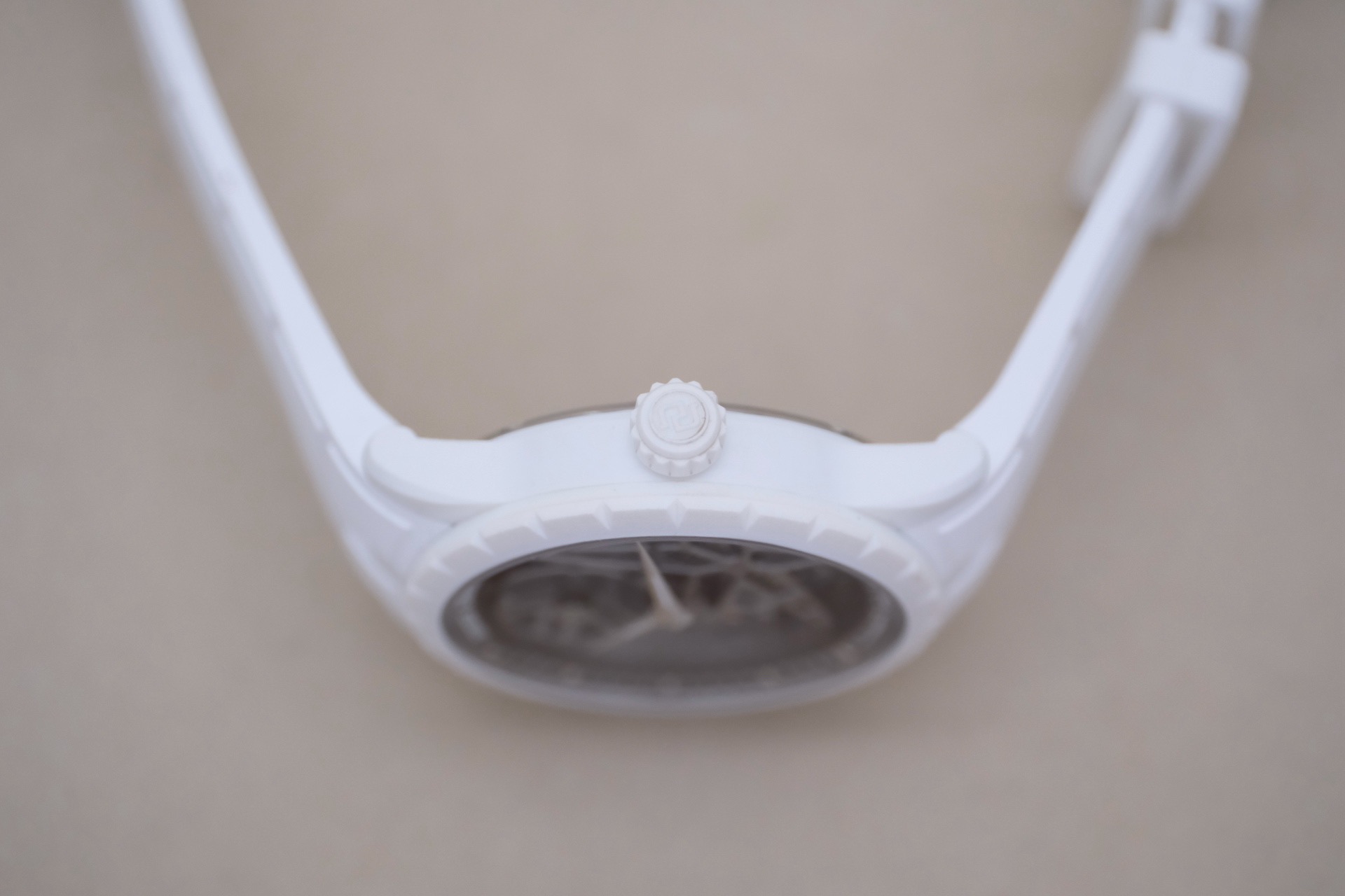 Roger Dubuis DBEX0949 detail 4